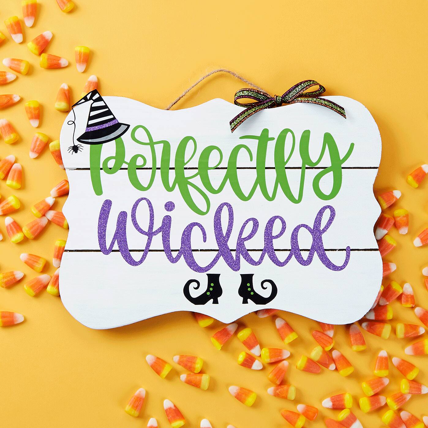 Halloween Welcome Sign with Cricut Maker 3 — Pattern Revolution