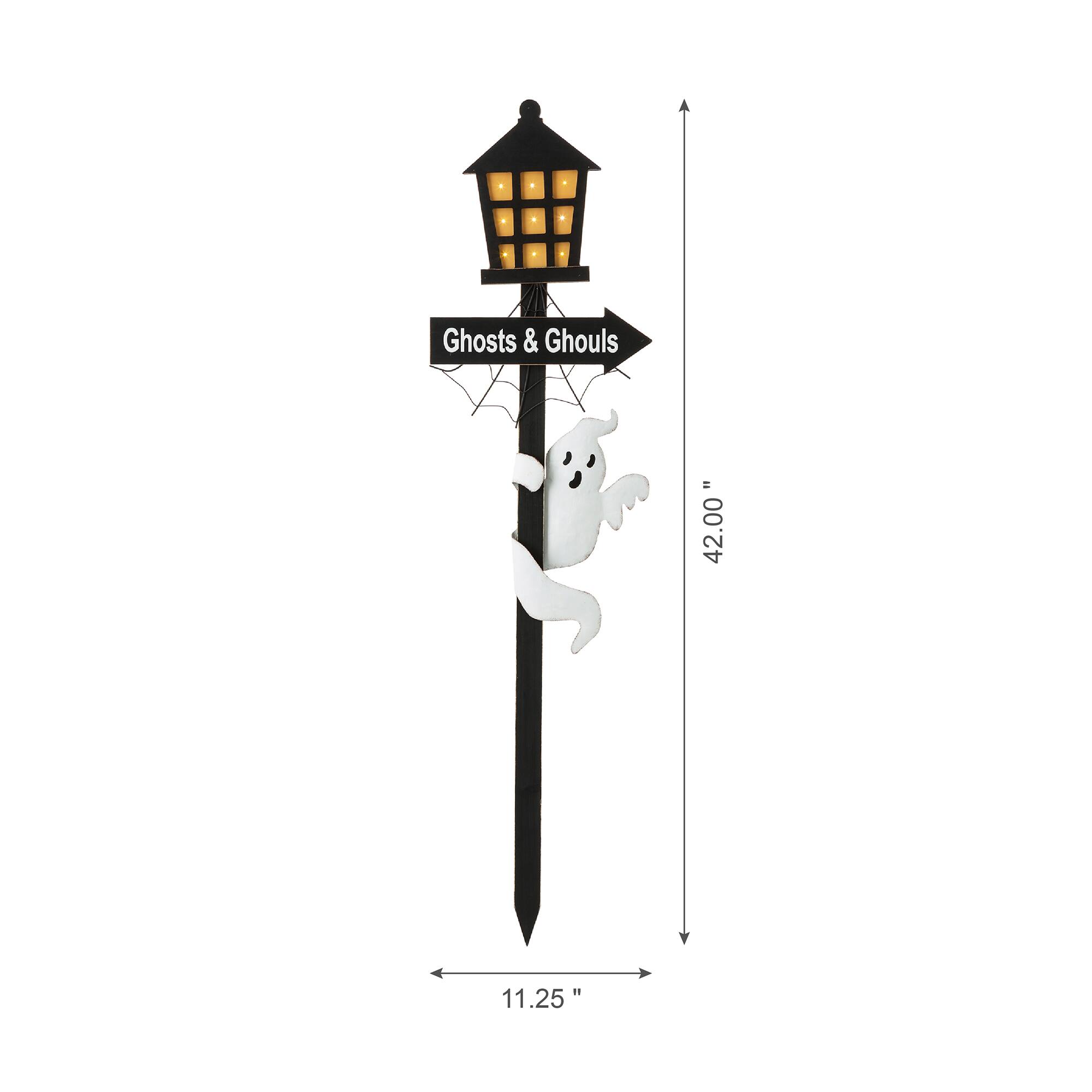 Glitzhome&#xAE; 42&#x22; Lighted Halloween Haunted House Yard Stake