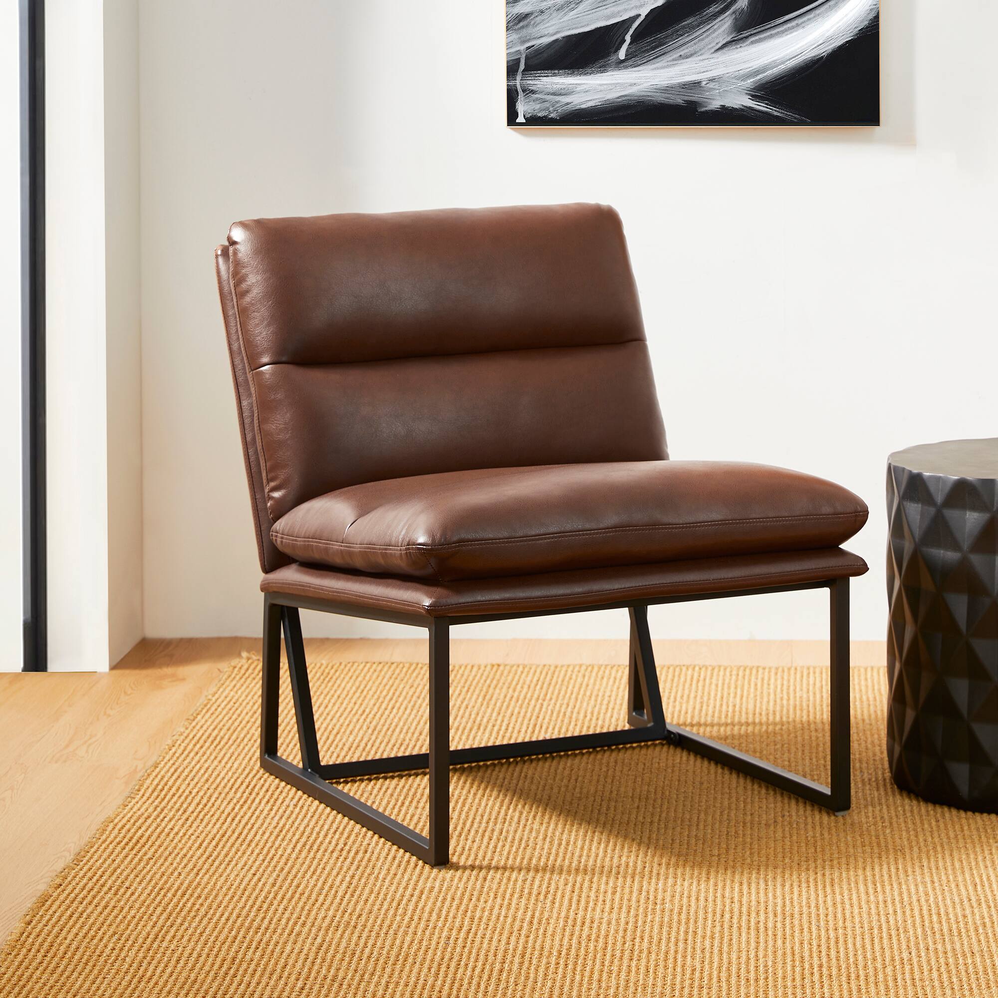 Glitzhome&#xAE; Modern Thick Leatherette Accent Chair