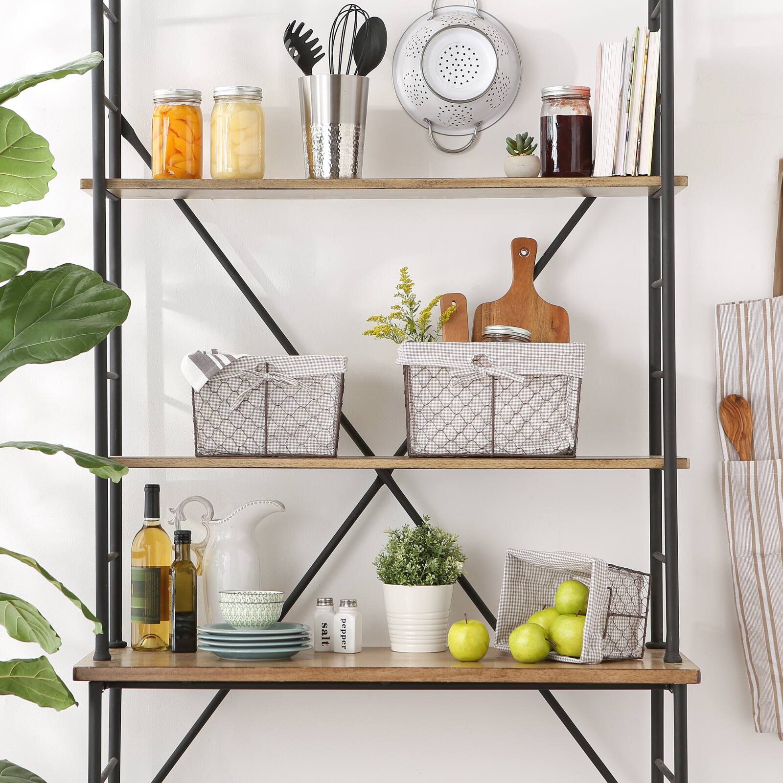 DII® Rustic Bronze Chicken Wire Baskets with Stone Gingham Liners Set