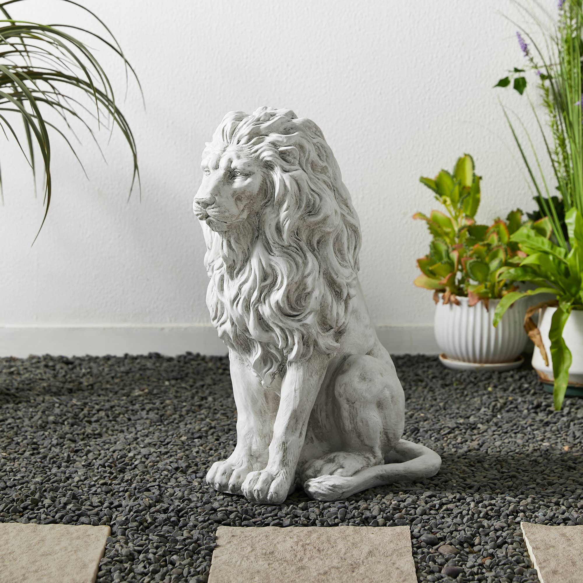 Glitzhome&#xAE; 20.75&#x22; MGO White Guardian Lion Sitting Statue