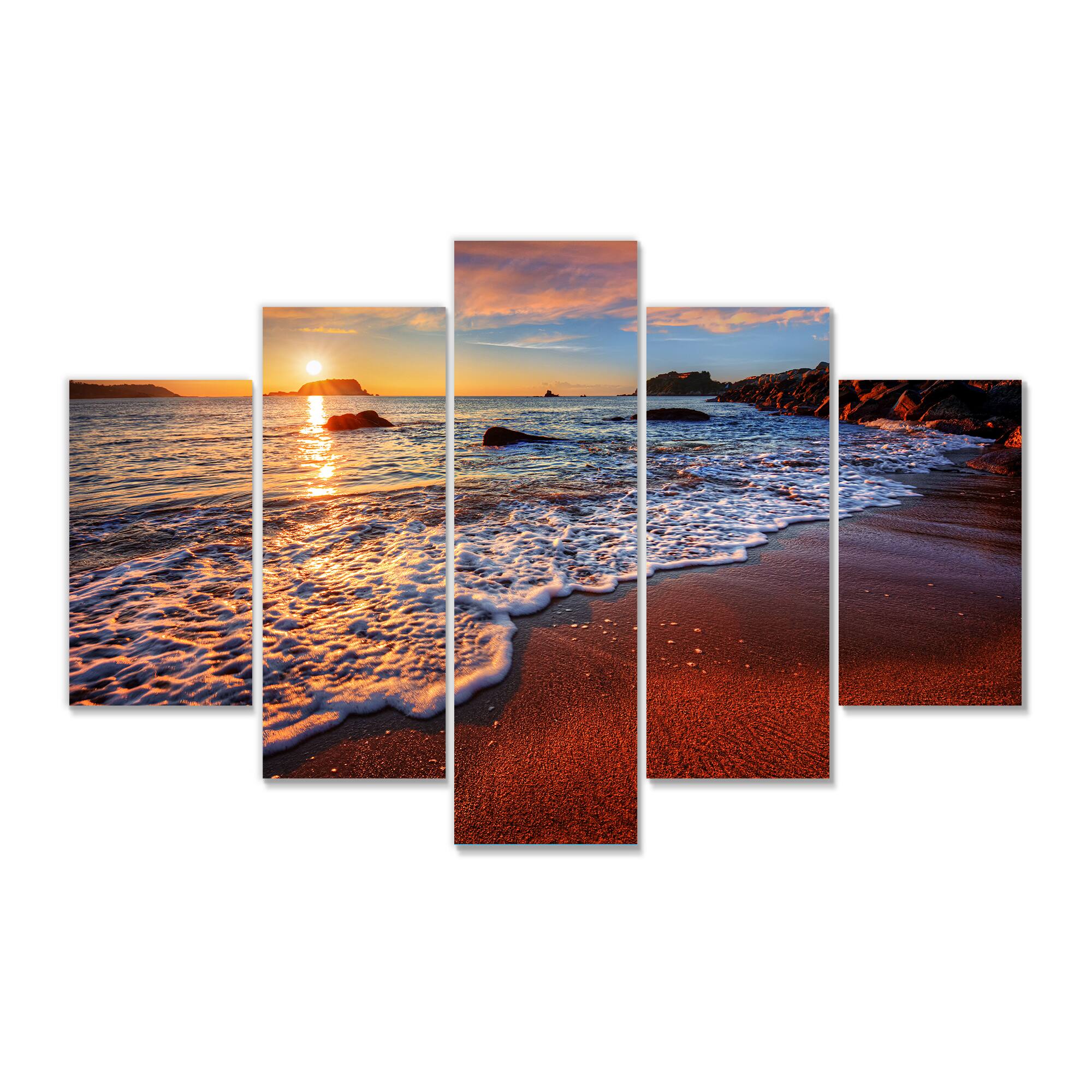Designart - Stunning Ocean Beach at Sunset - Large Seashore Canvas Art Print