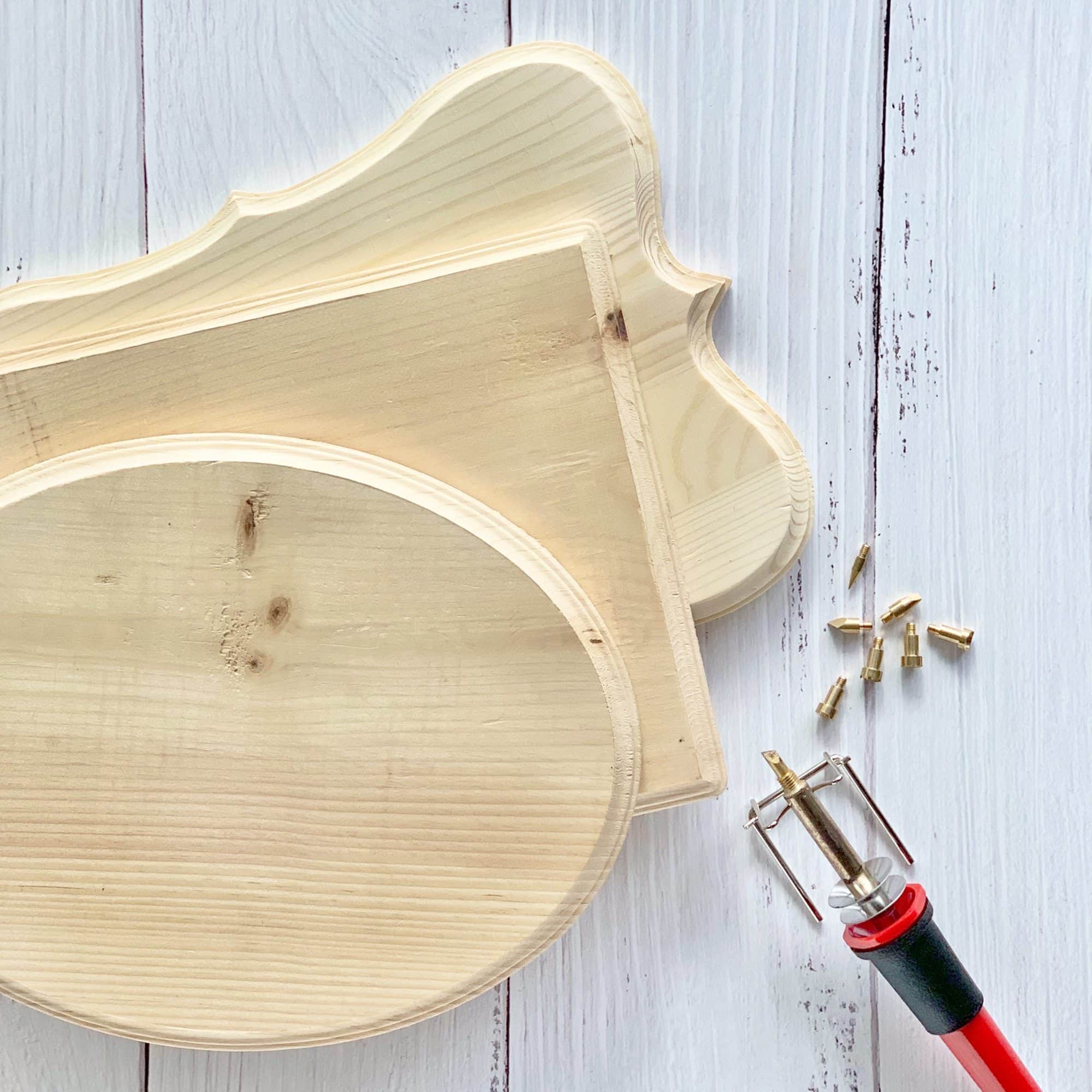 ArtSkills 9" x 12" Assorted Shapes Unfinished Wood Plaque Set