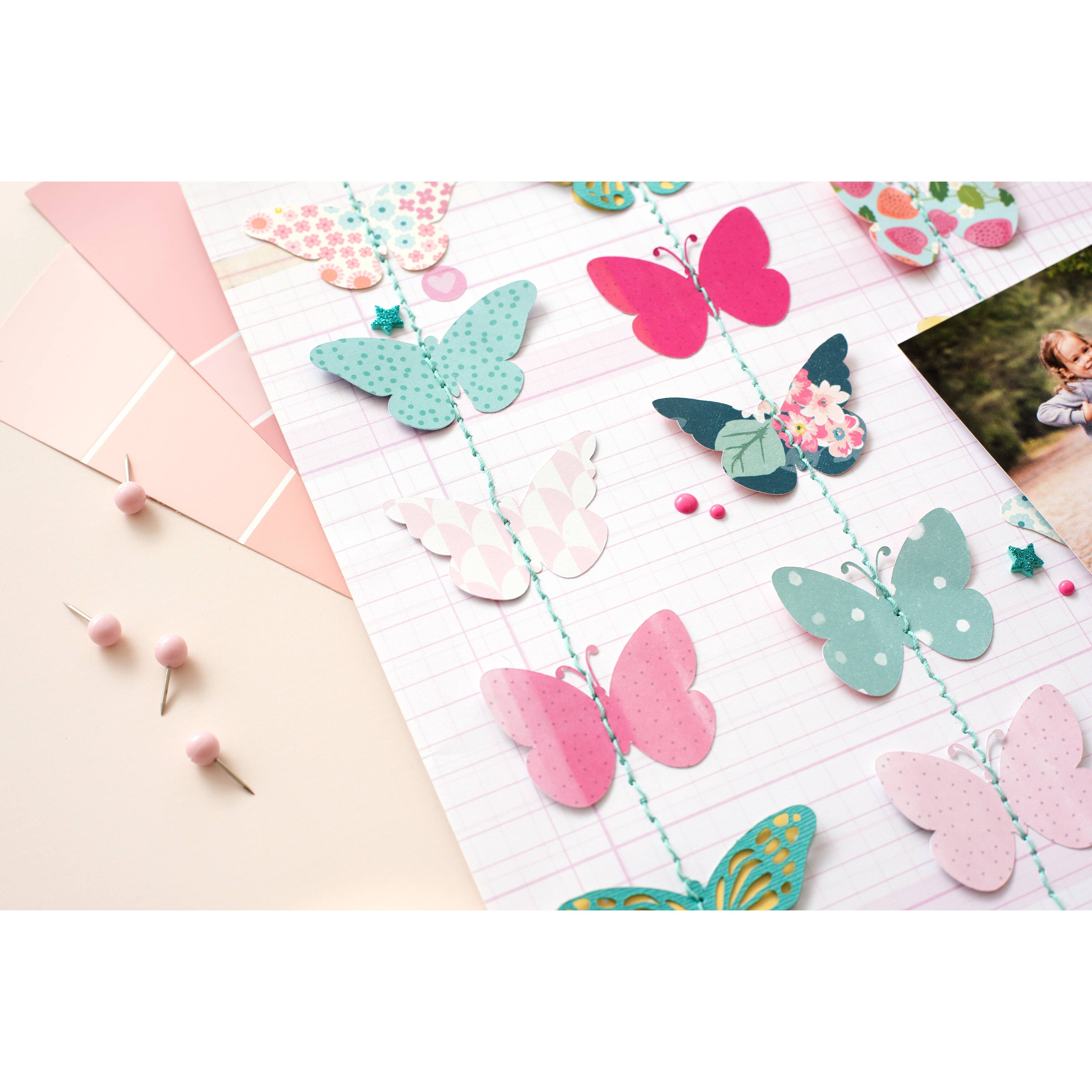 We R Memory Keepers® Stitch Happy Pen™ Punch Needle Kit