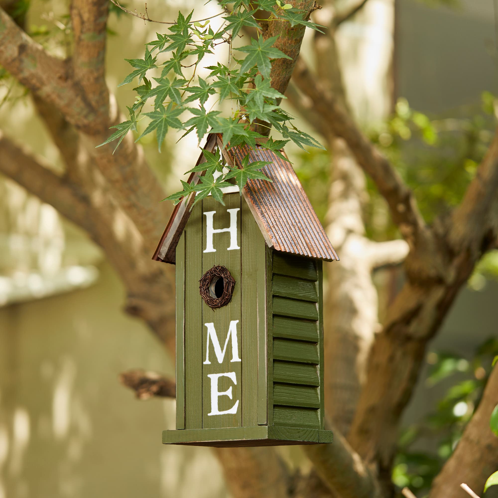 Glitzhome&#xAE; 14.75&#x22; Distressed Wood HOME Birdhouse