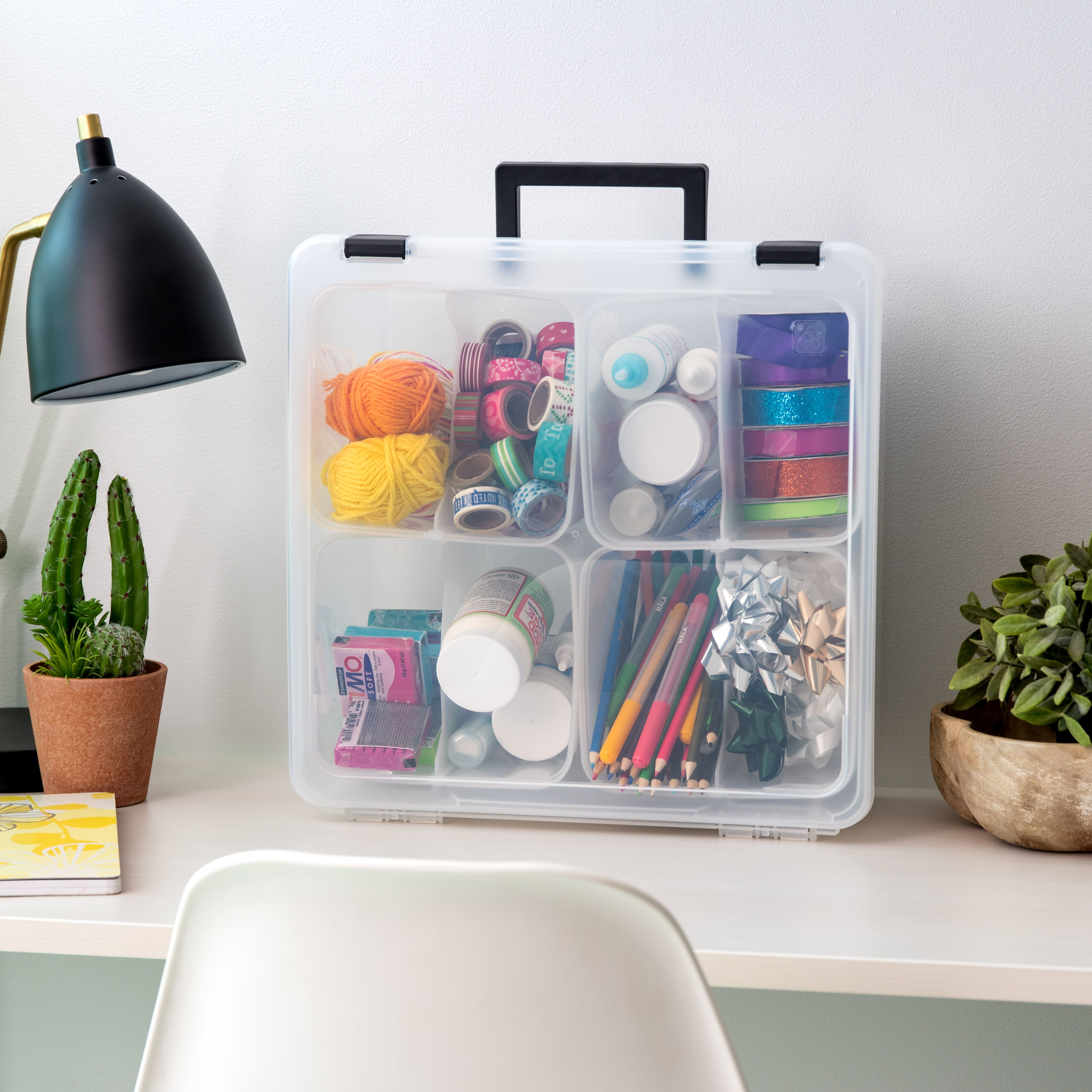 IRIS&#xAE; Portable Divided Plastic Craft Bin