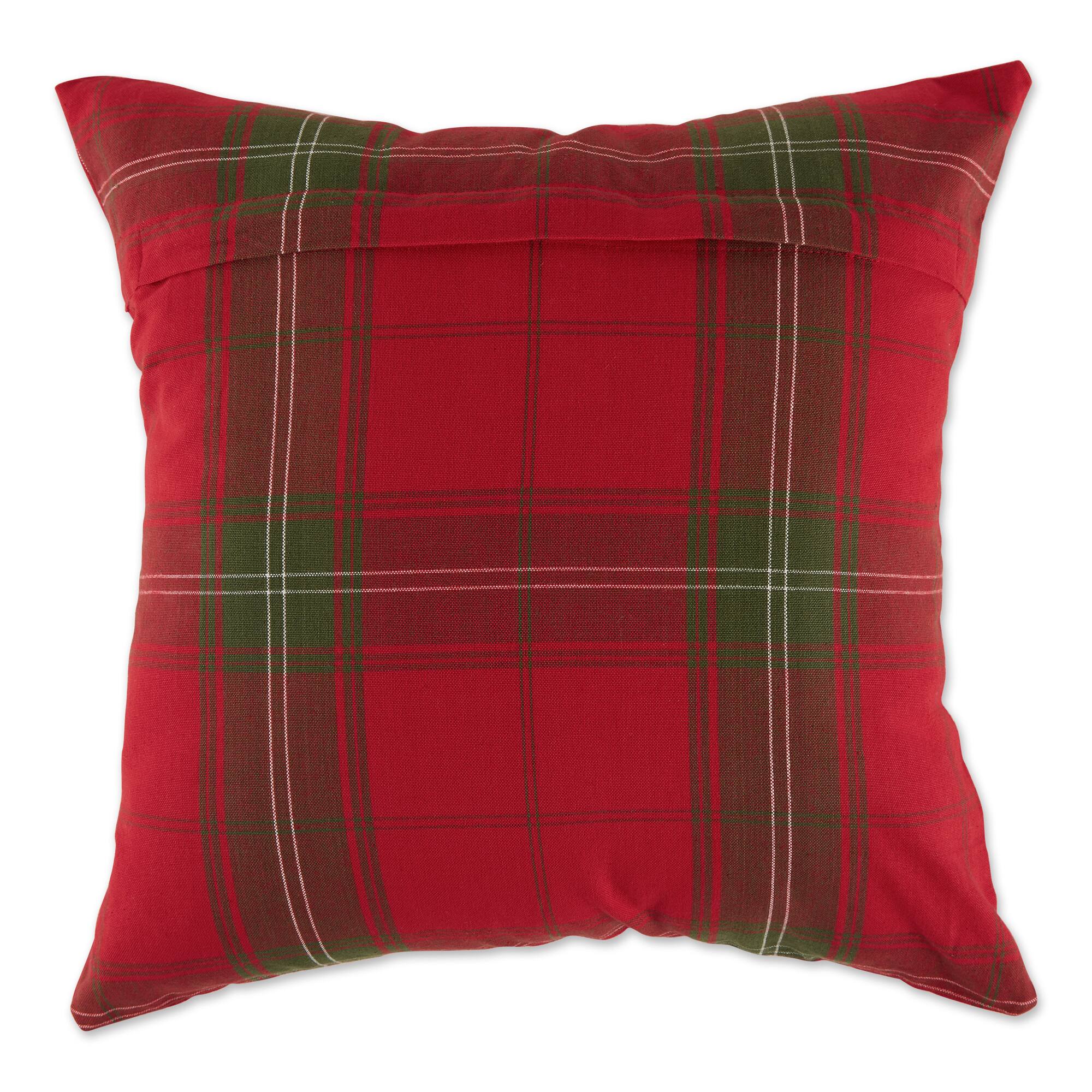 DII&#xAE; Traditional Christmas Plaid Pillow Cover Set
