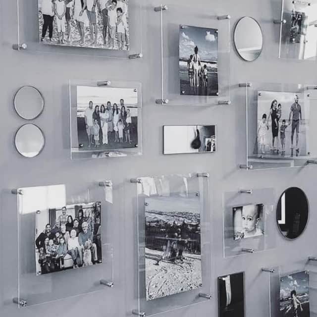 Wexel Art Single Panel Clear Acrylic Floating Wall Frame &#x26; Magnets with Silver Hardware