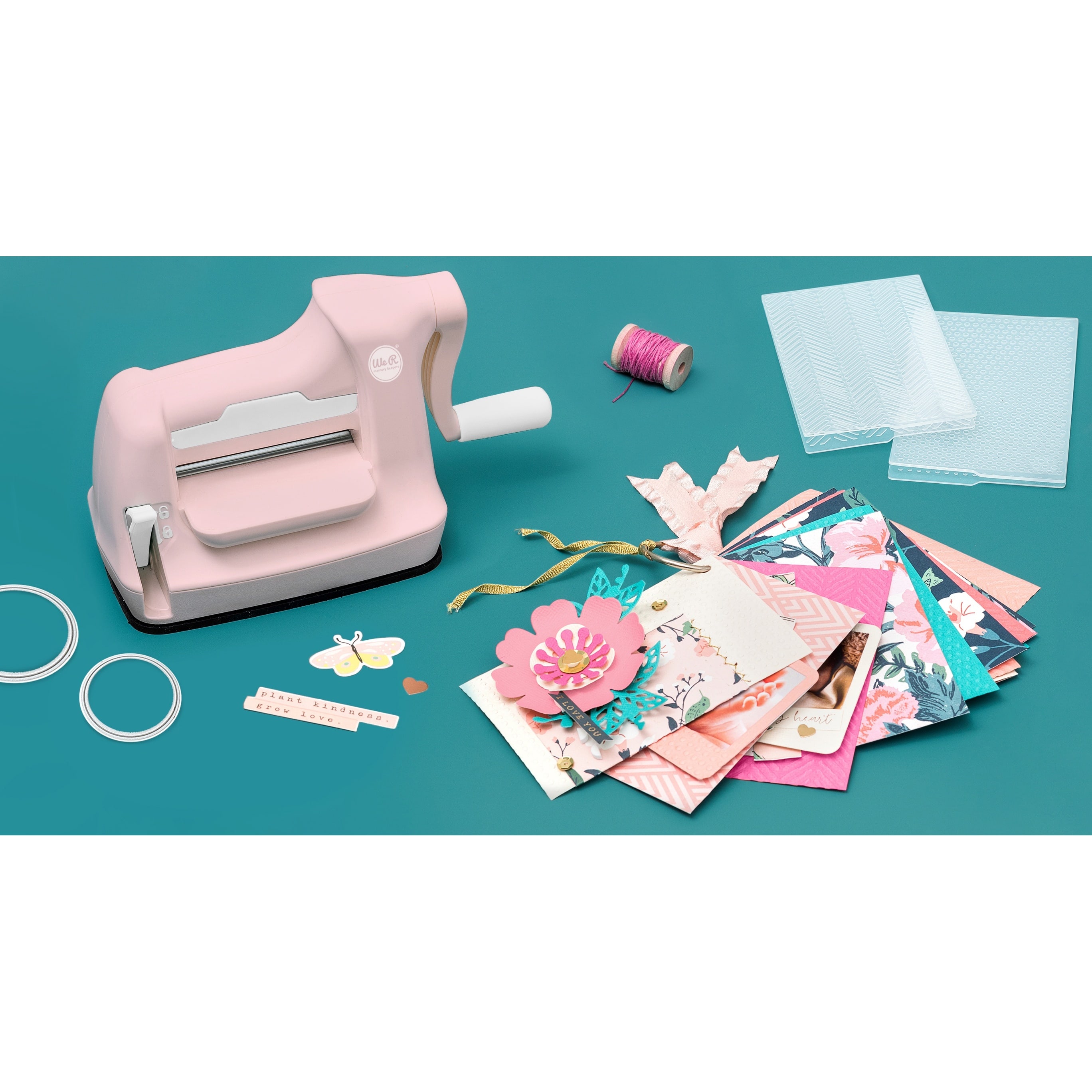 We R Memory Keepers® Mini Evolution™ Die Cut Machine Kit