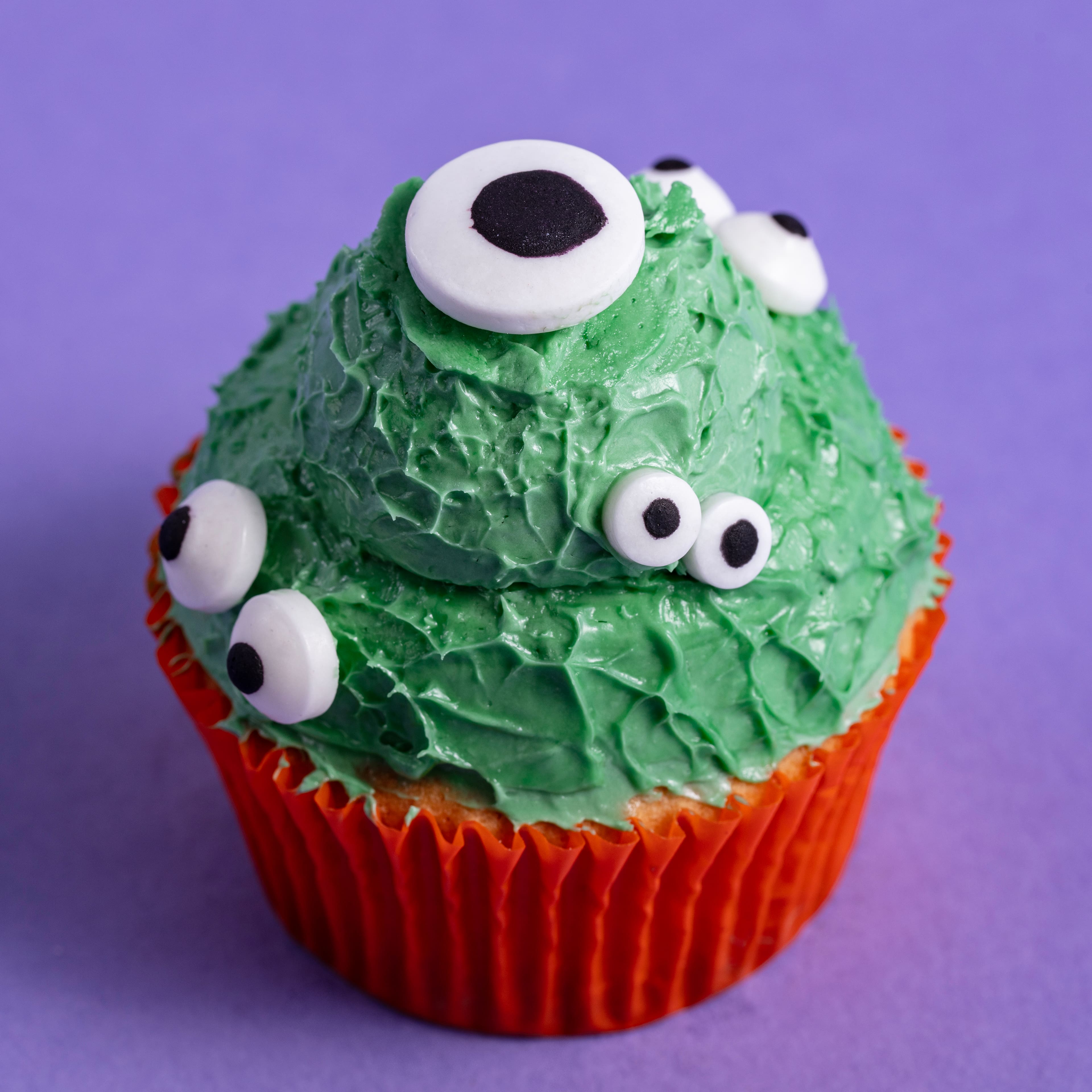 PME Cake Sweet Street&#xAE; Googly Eyes Sprinkles