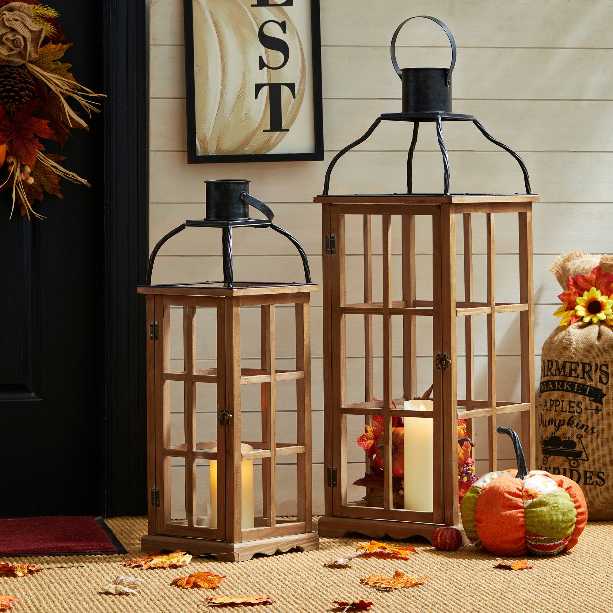 Glitzhome&#xAE; Oversized Natural Farmhouse Wood &#x26; Metal Lanterns Set