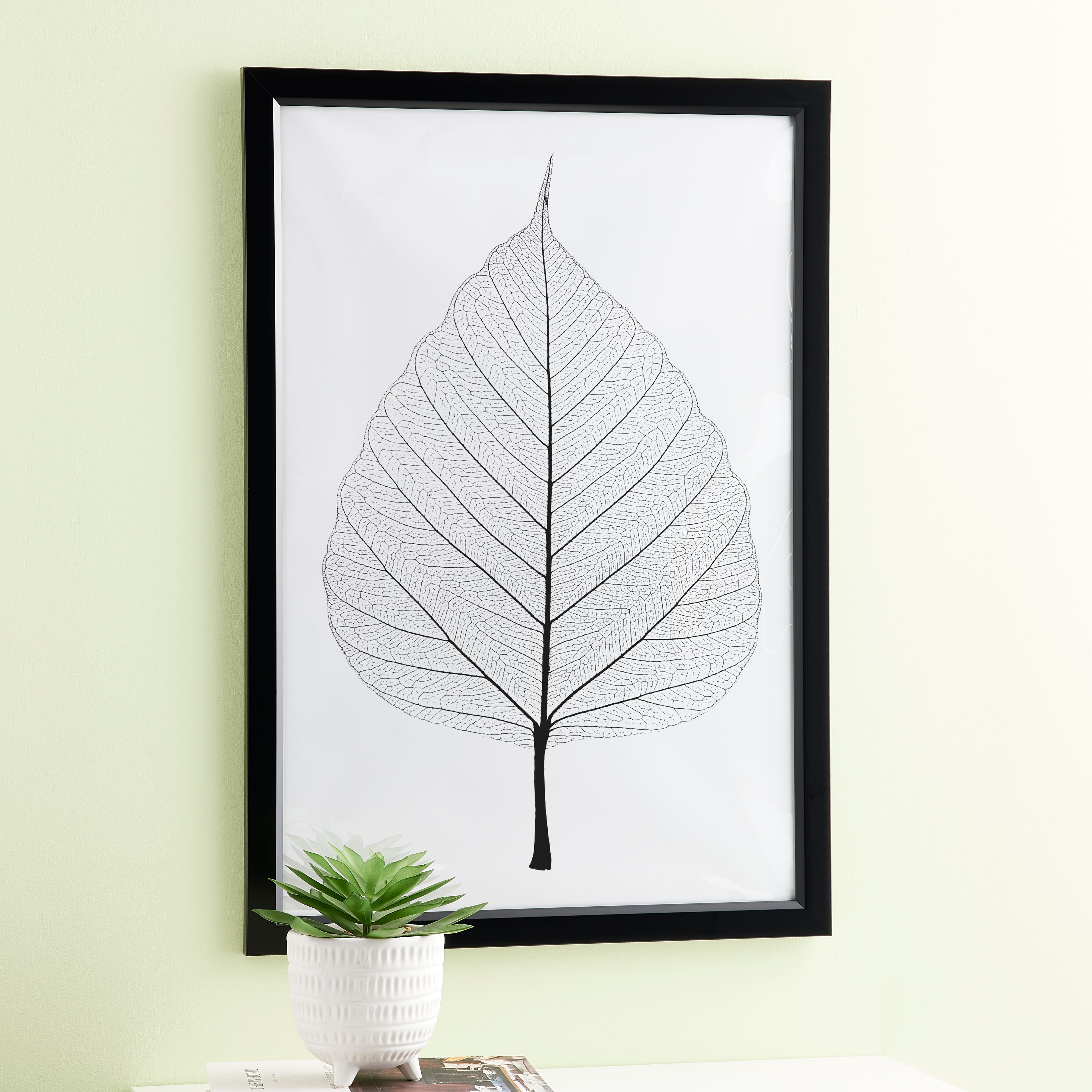 Ventura™ Poster Frame by Studio Décor®