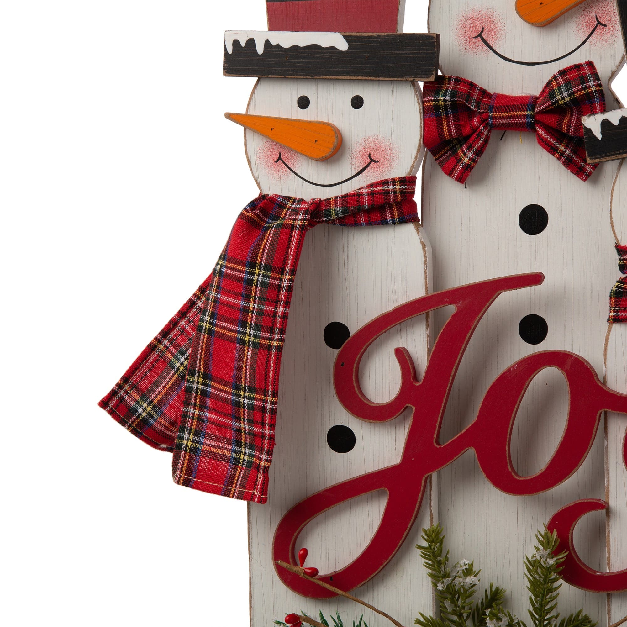 Glitzhome&#xAE; 18&#x22; Wooden Snowman Family D&#xE9;cor Accent