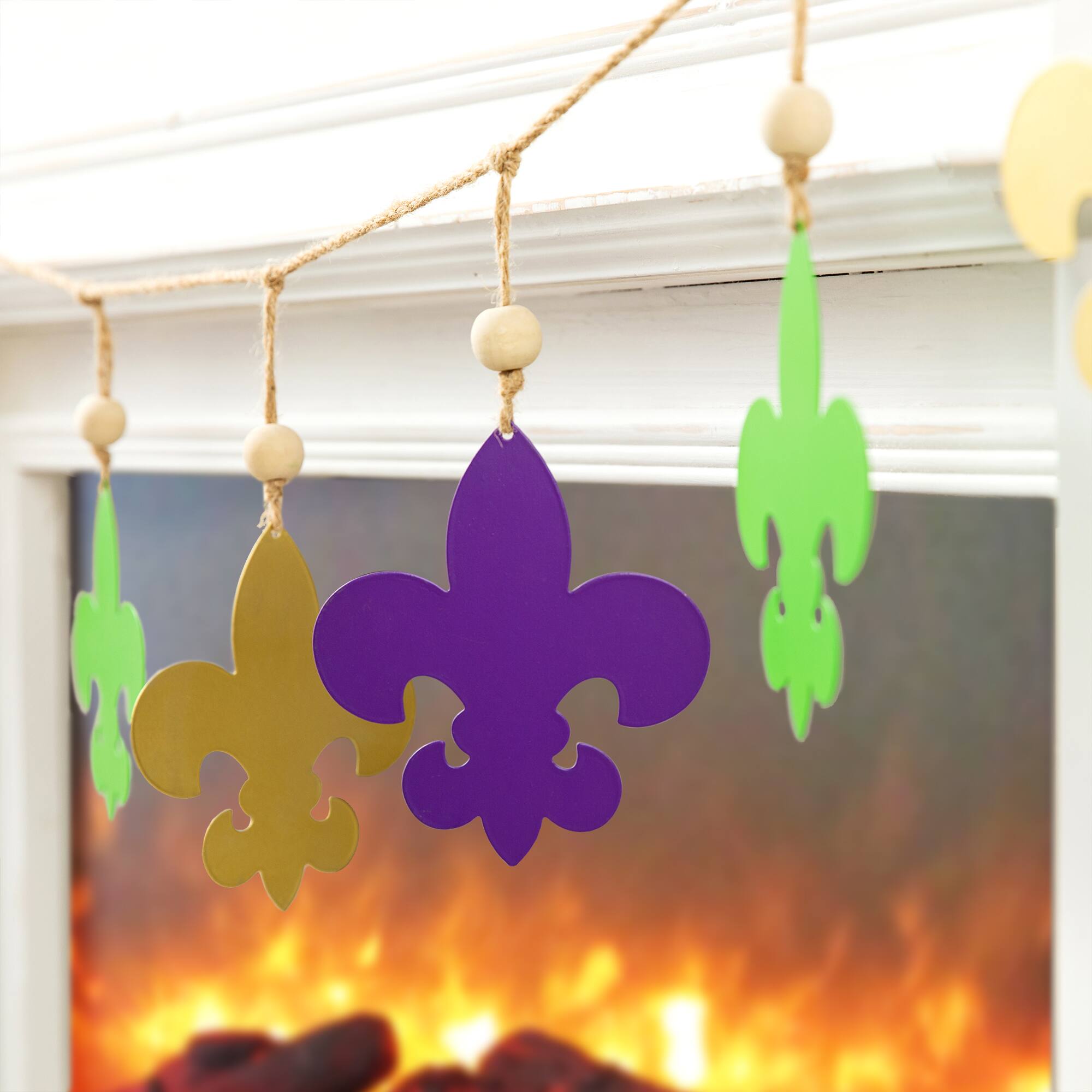 Glitzhome&#xAE; 6ft Mardi Gras Metal Fleur-de-Lis Garland