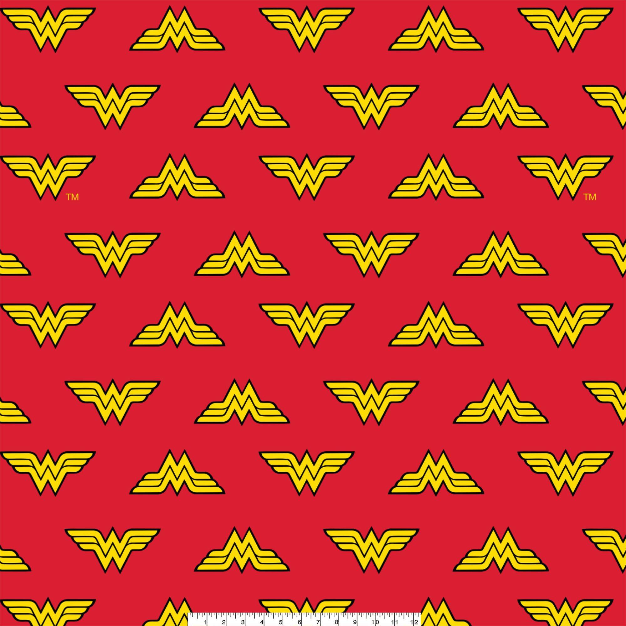 Camelot Fabrics DC Comics Wonder Woman Fleece Precut Set