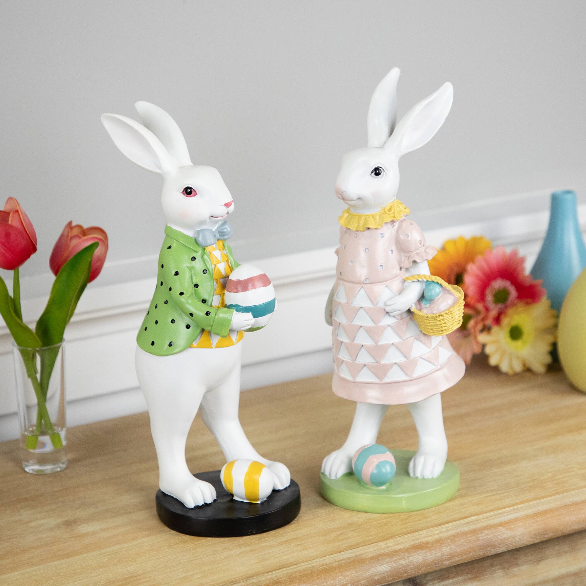 11.5&#x22; Rabbit Holding Easter Egg Outdoor Garden Statue