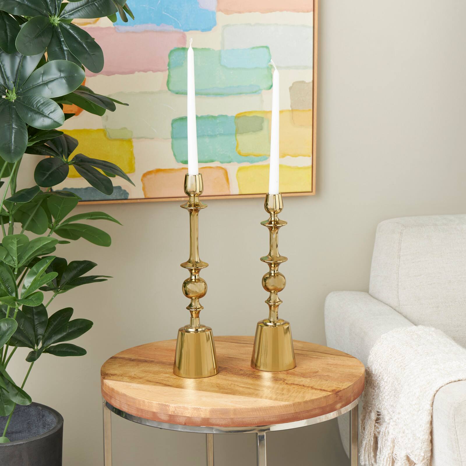 Gold Aluminum Candle Holder Set