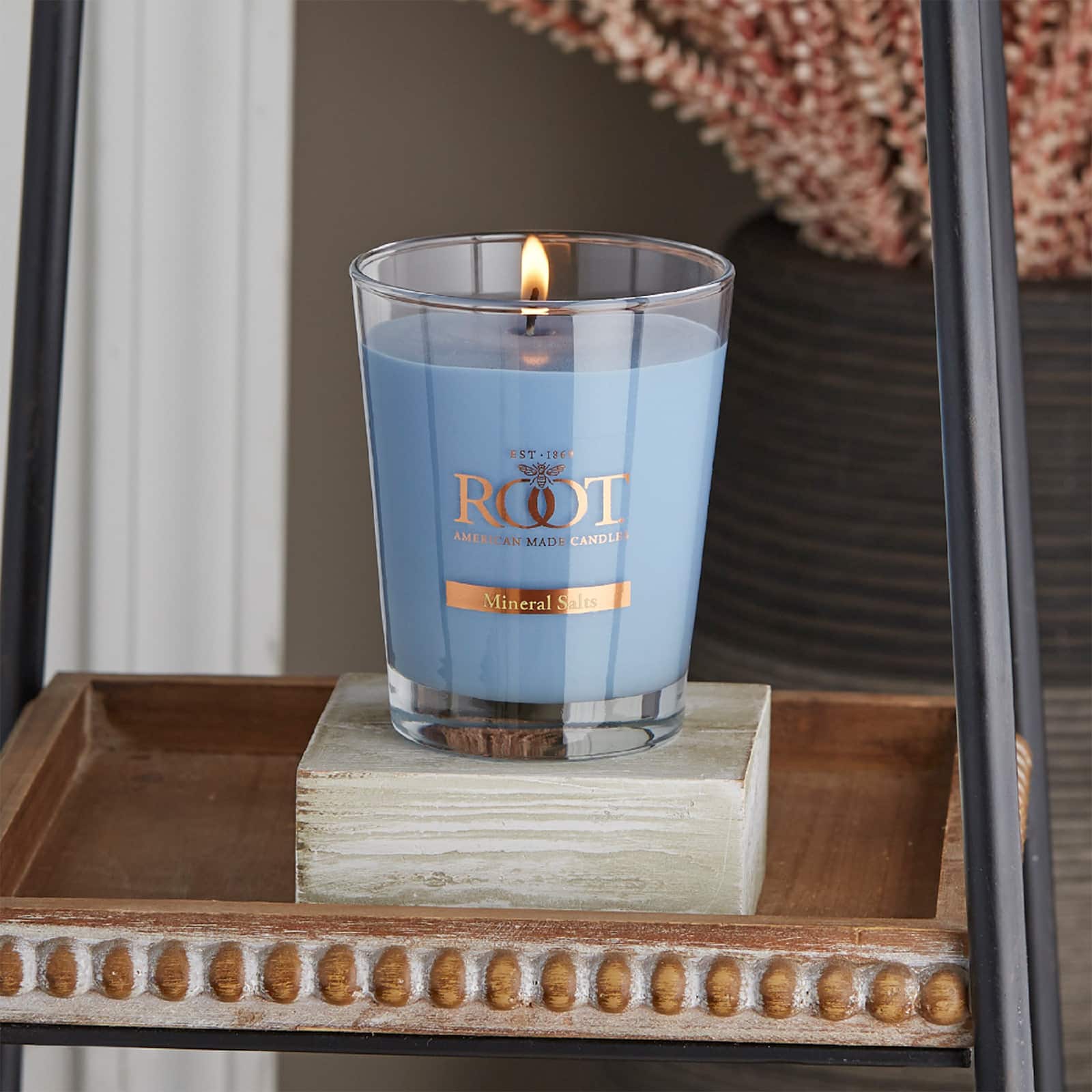 Root Candles 10.5oz. Large Scented Honeycomb Veriglass Jar Candle