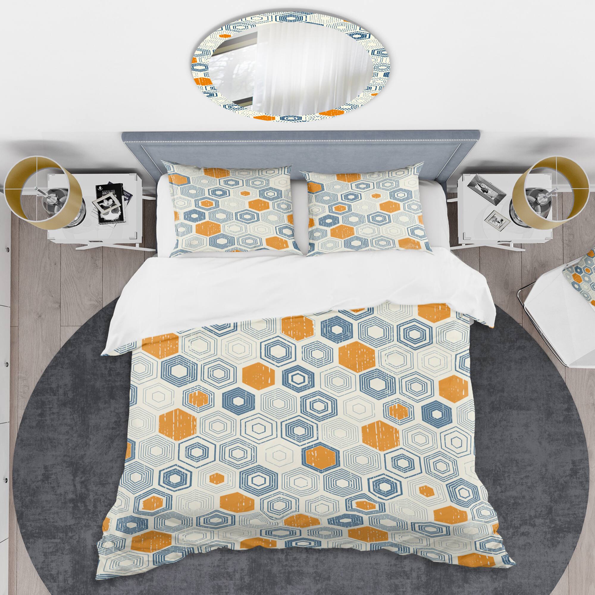 Designart &#x27;Retro Hexagon Pattern IX&#x27; Mid-Century Duvet Cover Set