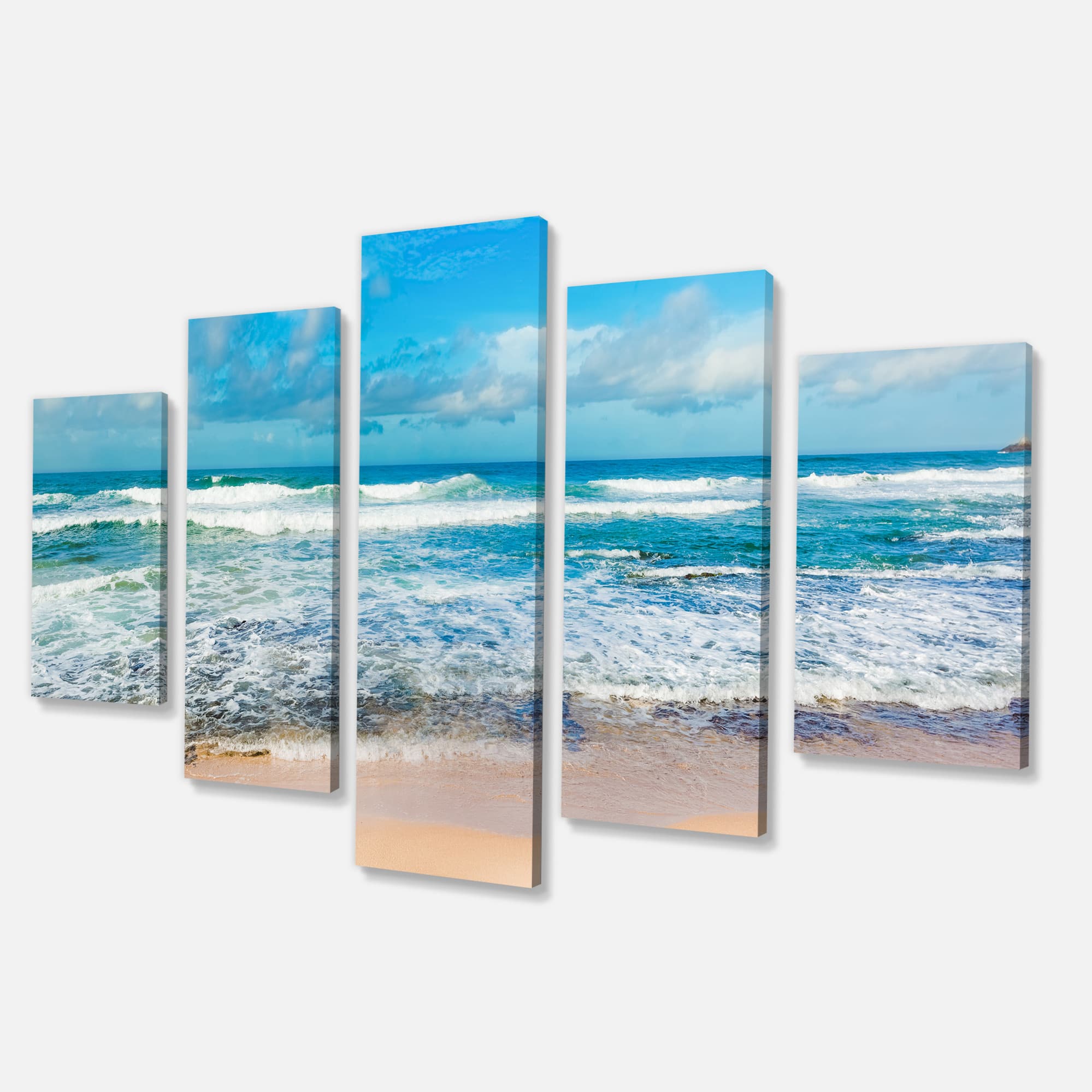 Designart - Indian Ocean Panoramic View - Extra Large Seashore Canvas Art