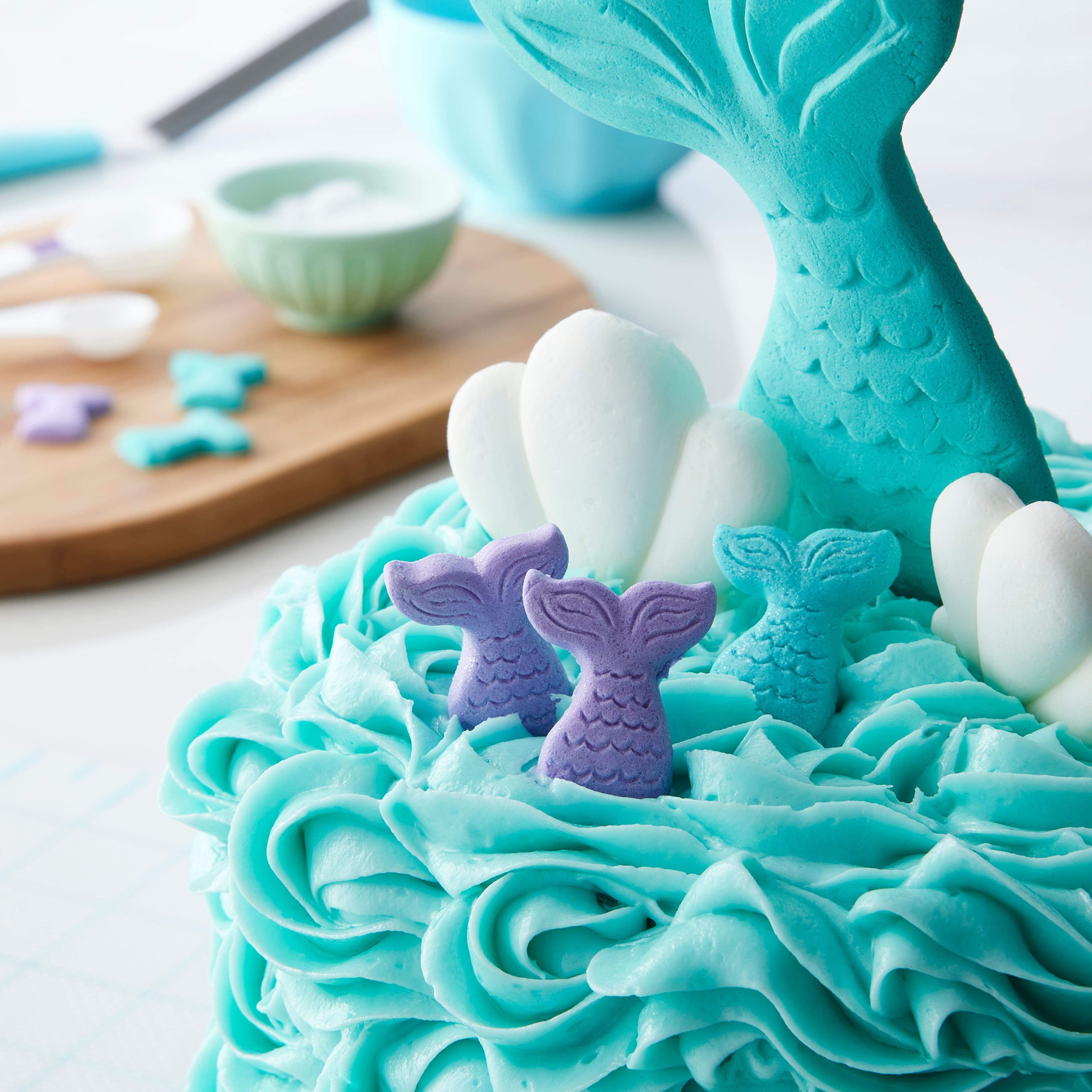 Flourish Centerpiece Silicone Mold for Cake Decorating and DIY