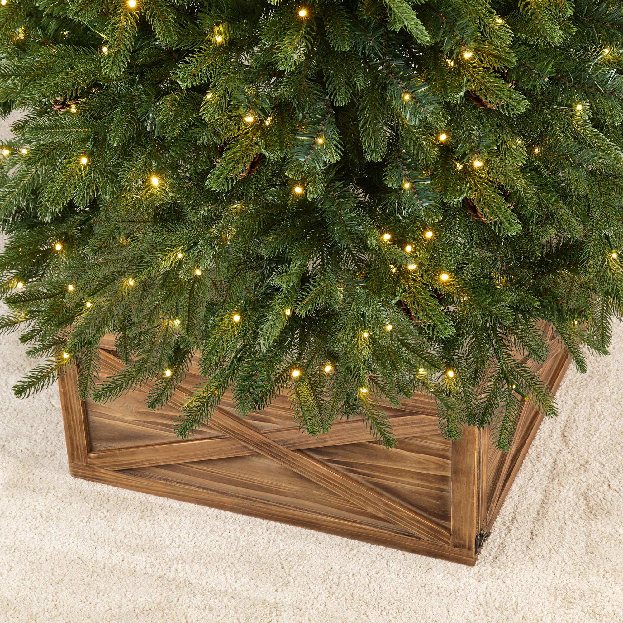 Glitzhome® 26" Natural Wooden Tree Collar