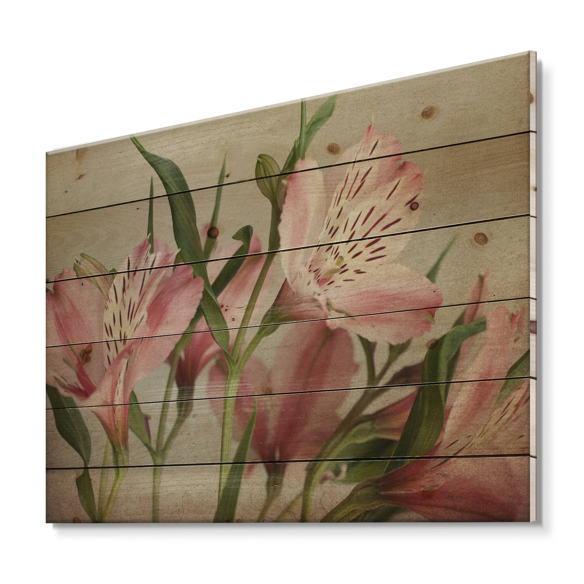 Designart - Retro Alstroemeria Flower - Traditional Print on Natural Pine Wood