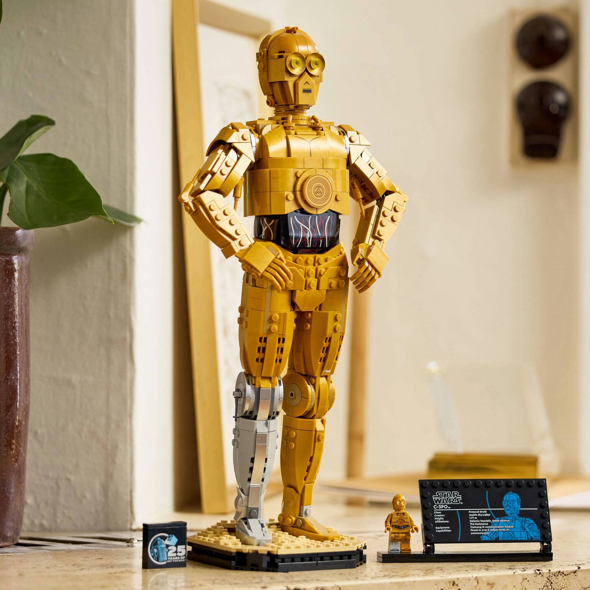 LEGO® Star Wars™ C-3PO™ Buildable Droid Figure 75398