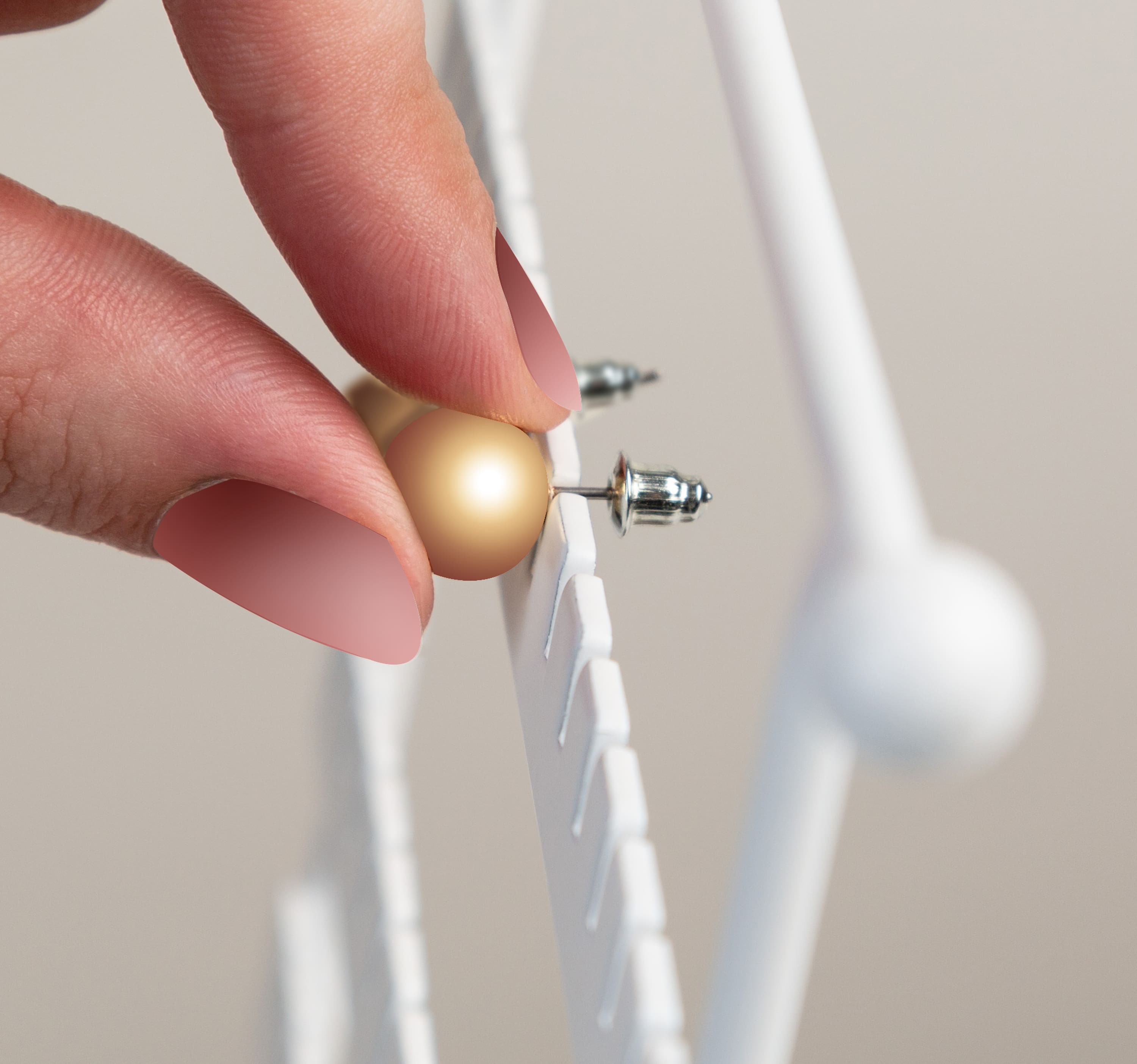 Honey Can Do Earring & Ring Stand