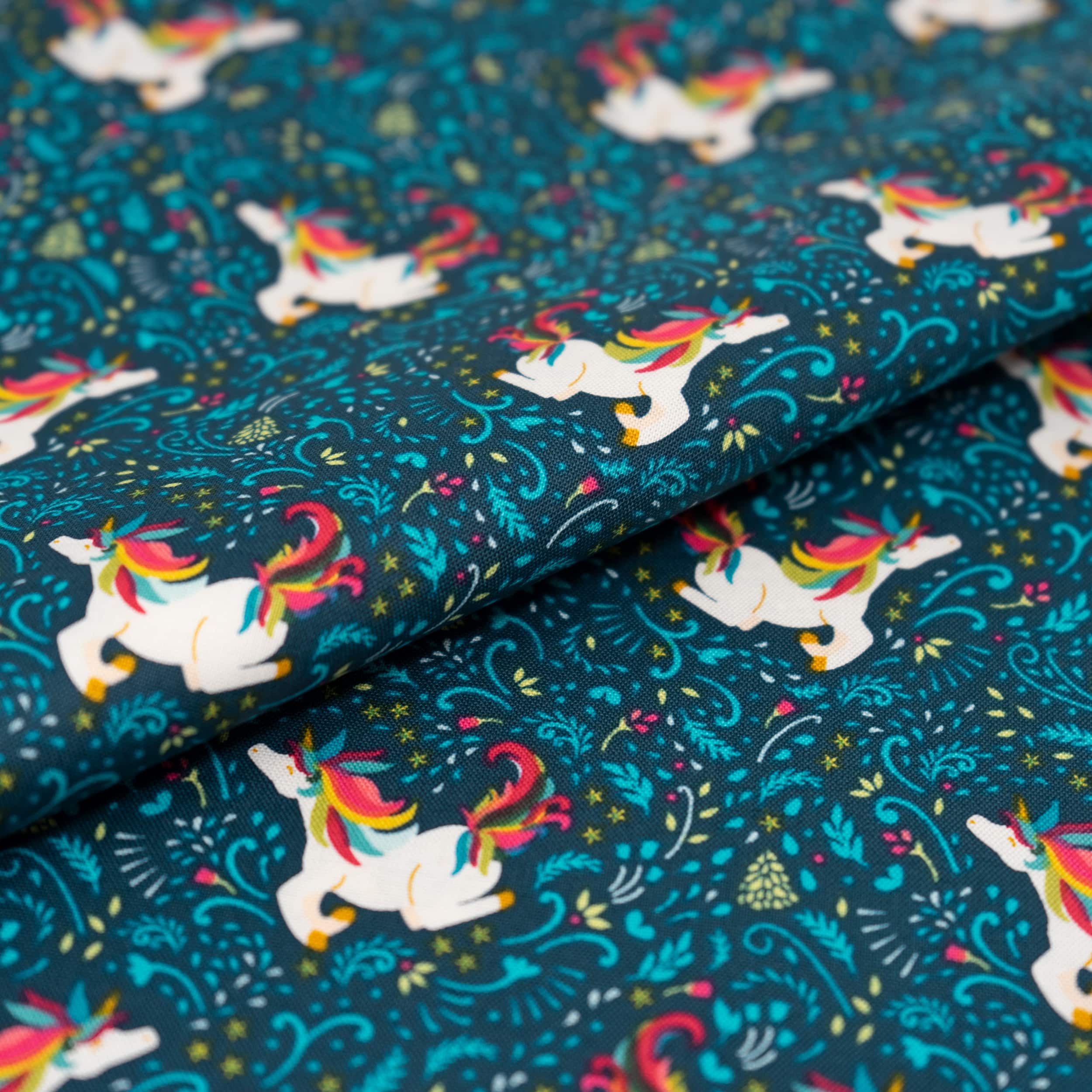 SINGER Christmas Unicorn Cotton Fabric