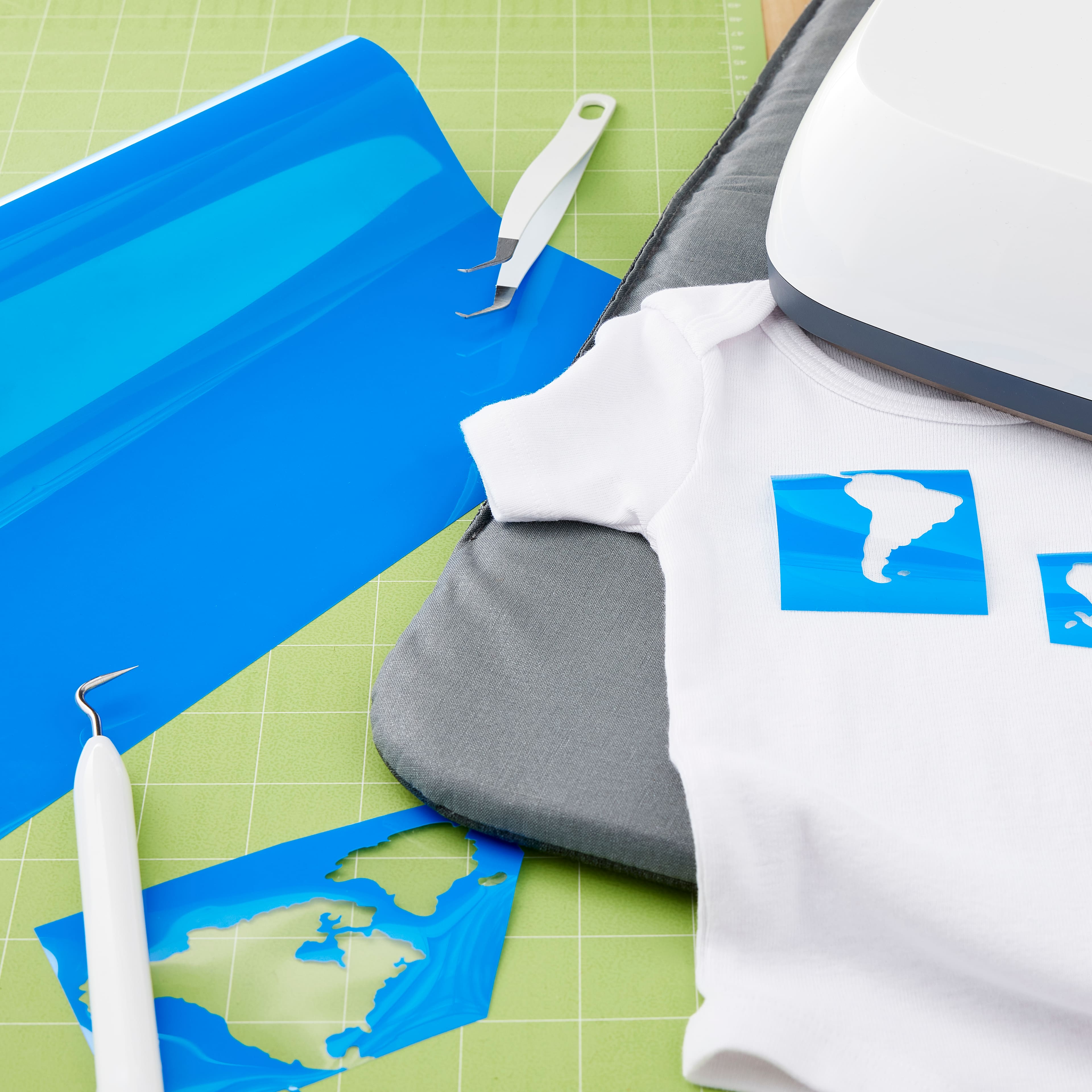 9 Pack: Cricut&#xAE; Everyday Iron-On&#x2122;
