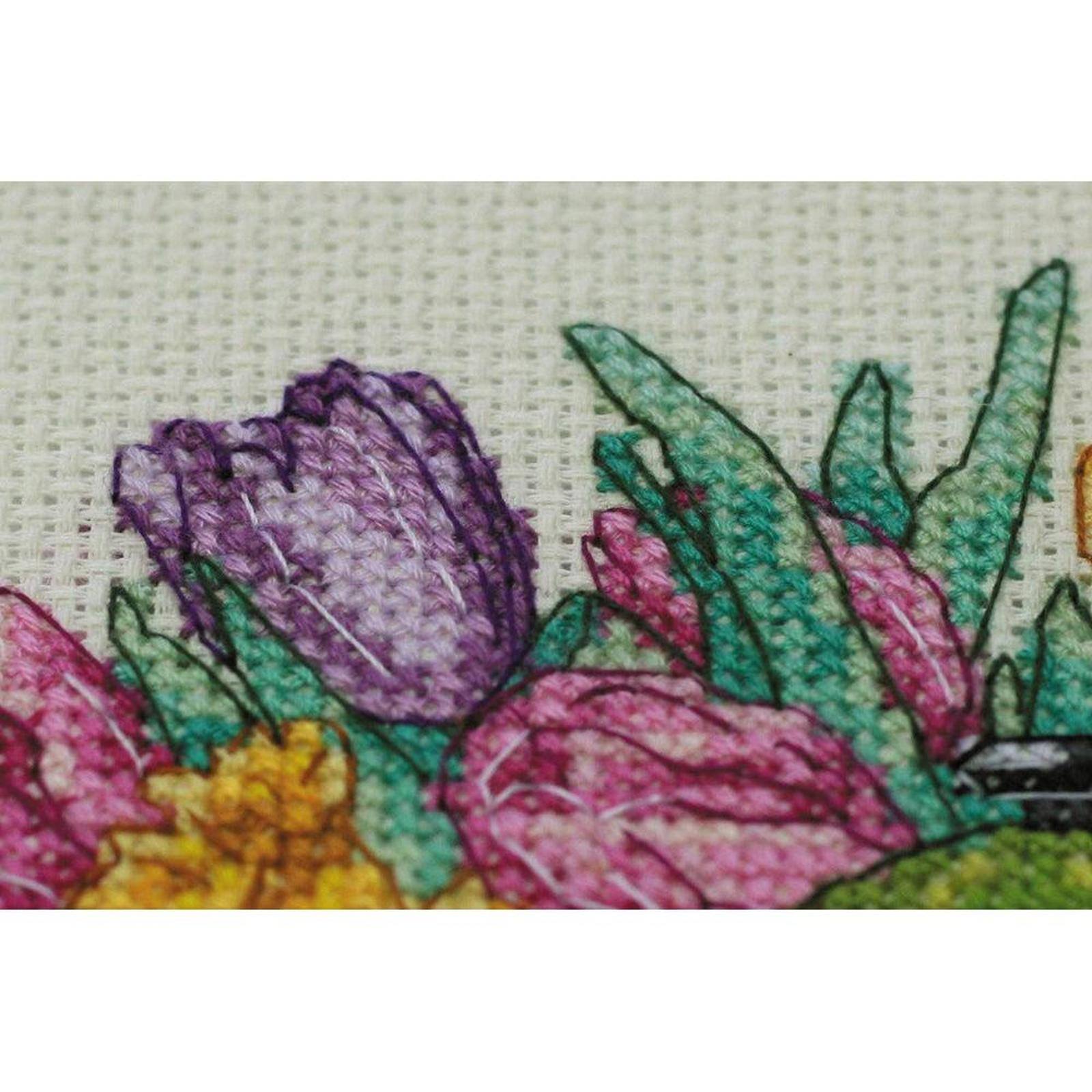 Abris Art Berry Cupcake Cross Stitch Kit