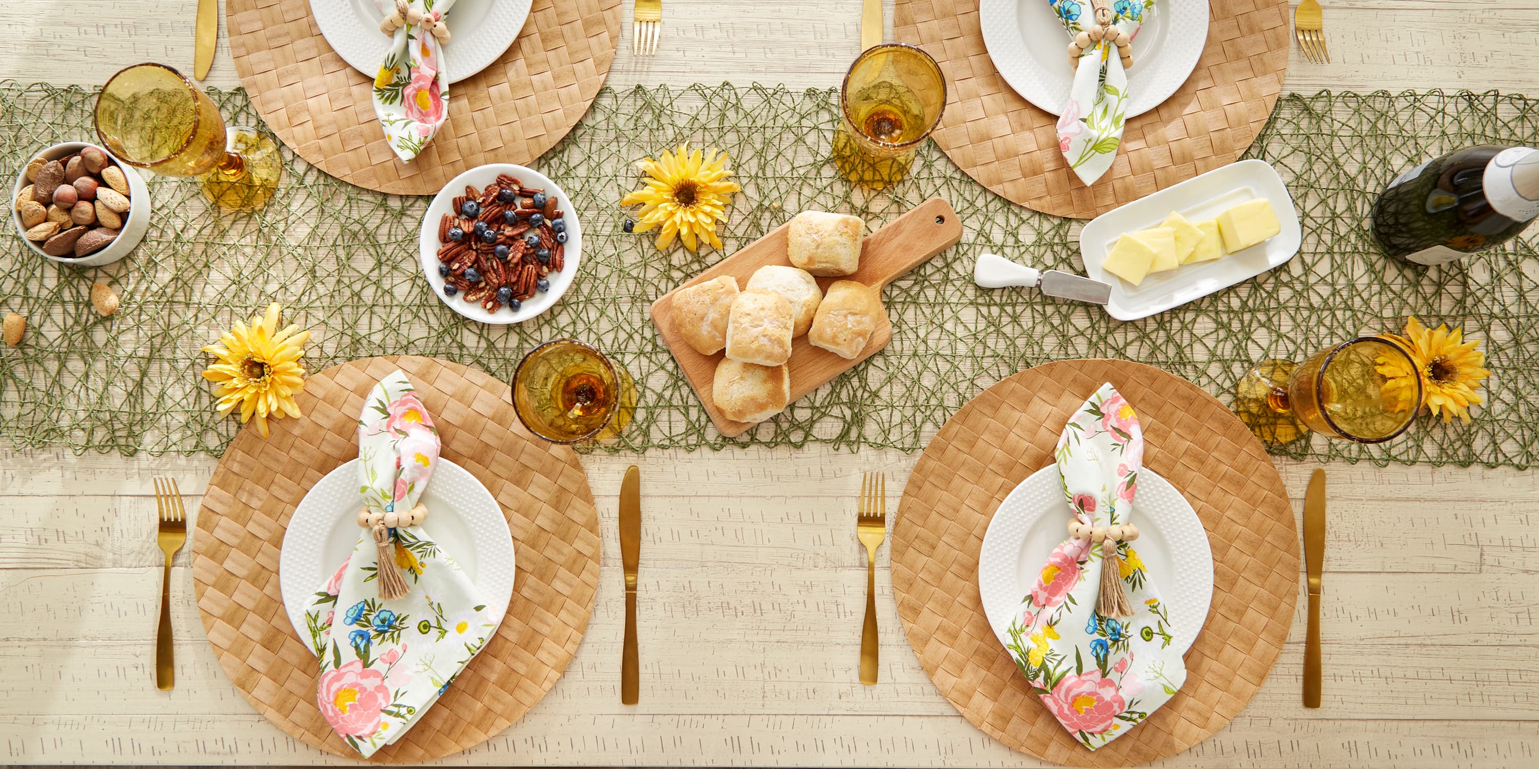 DII® Reversible Round Basket Weave Woven Placemats, 4ct.