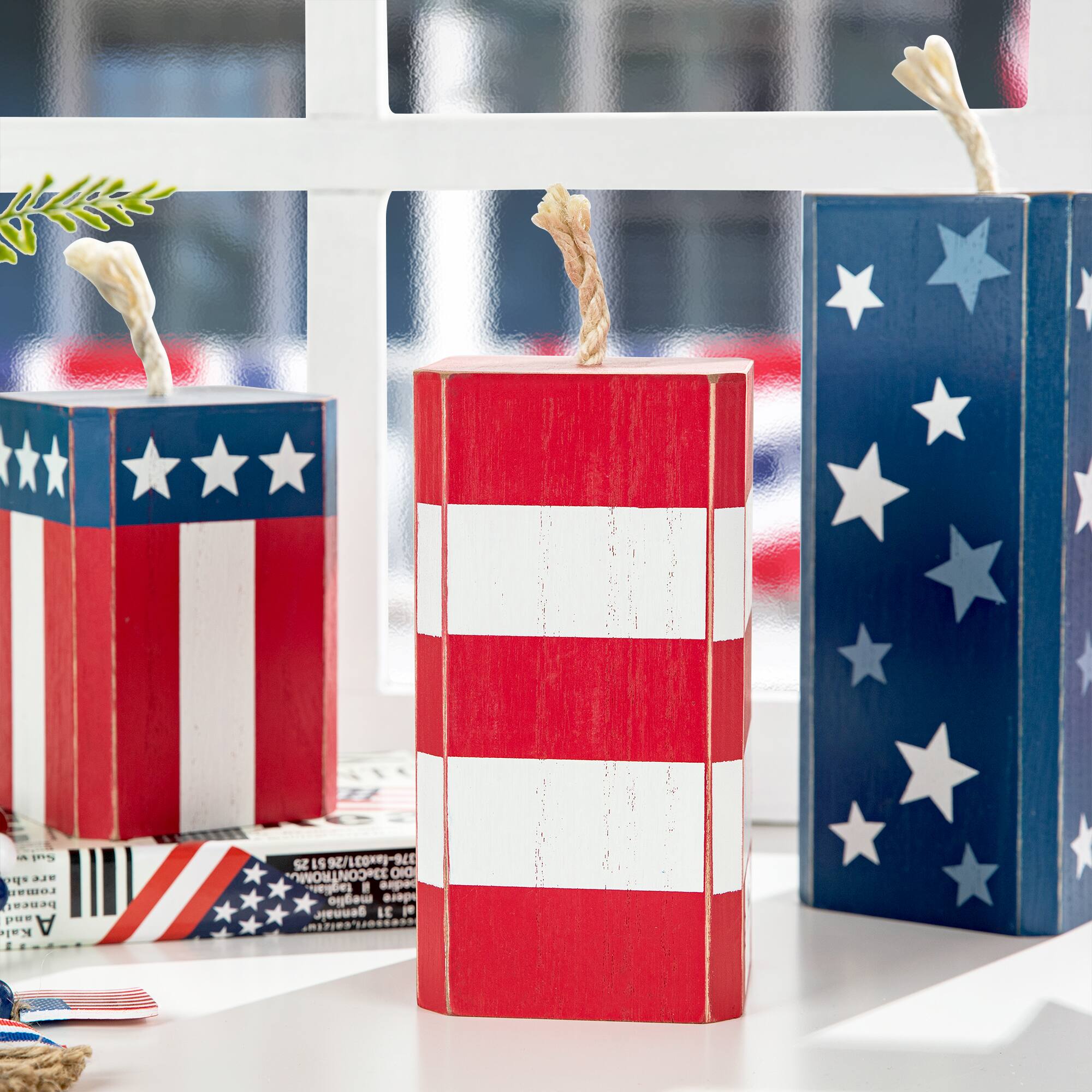 Glitzhome® Wooden Patriotic America Firecracker Table Décor Set