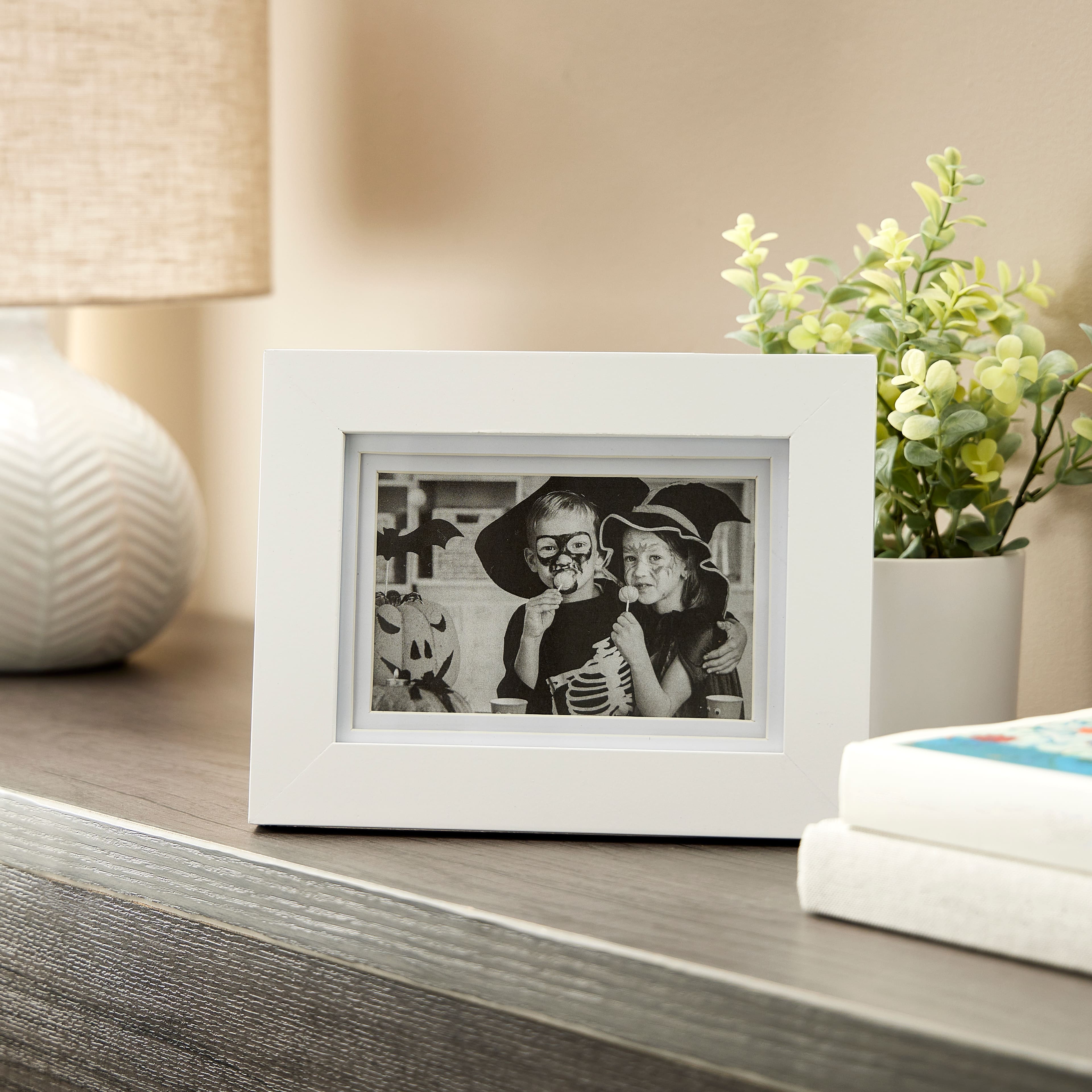 8 Pack: White 4&#x22; x 6&#x22; Gallery Frame with Double Mat, Airfloat Gallery by Studio D&#xE9;cor&#xAE;