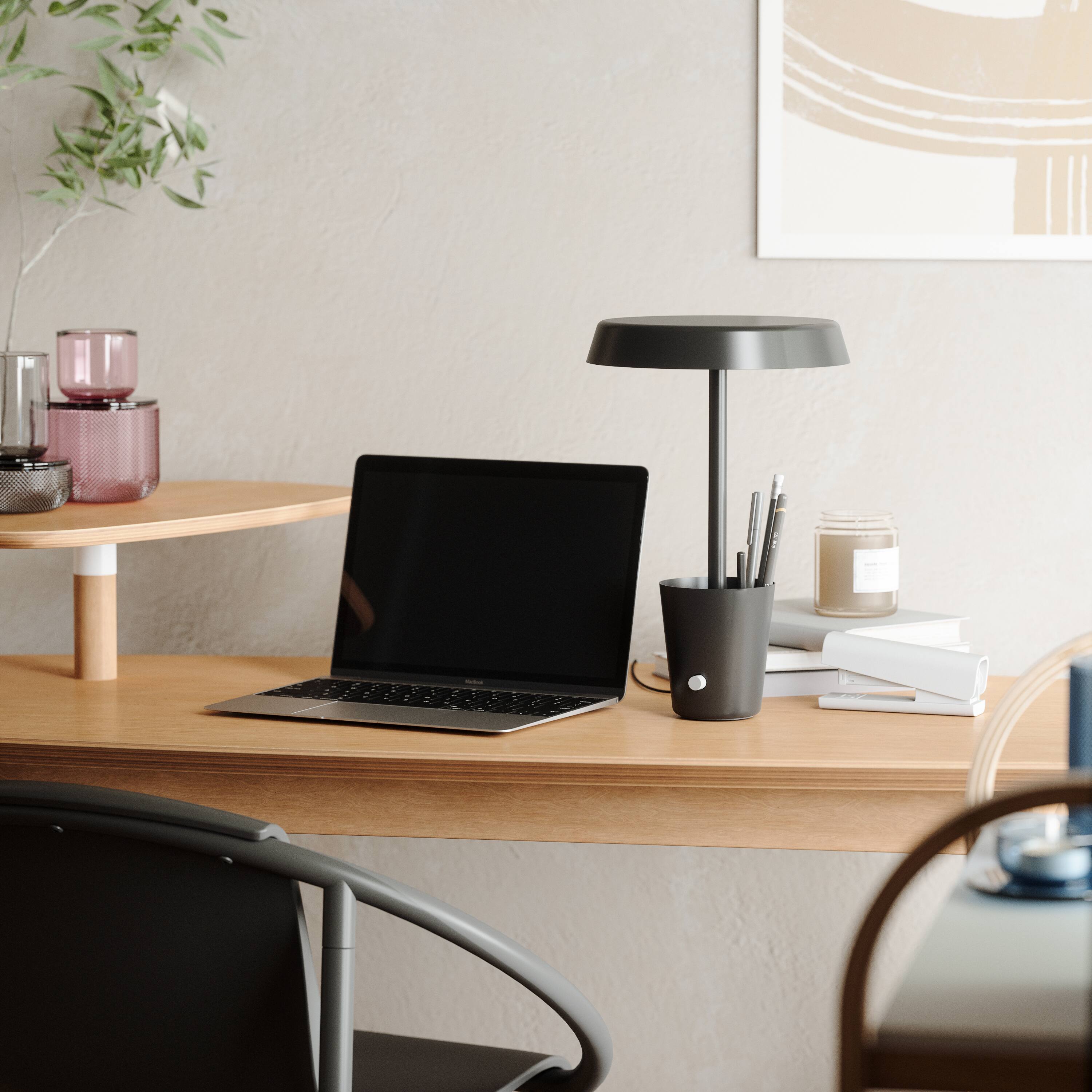 Umbra Black Cup Lamp