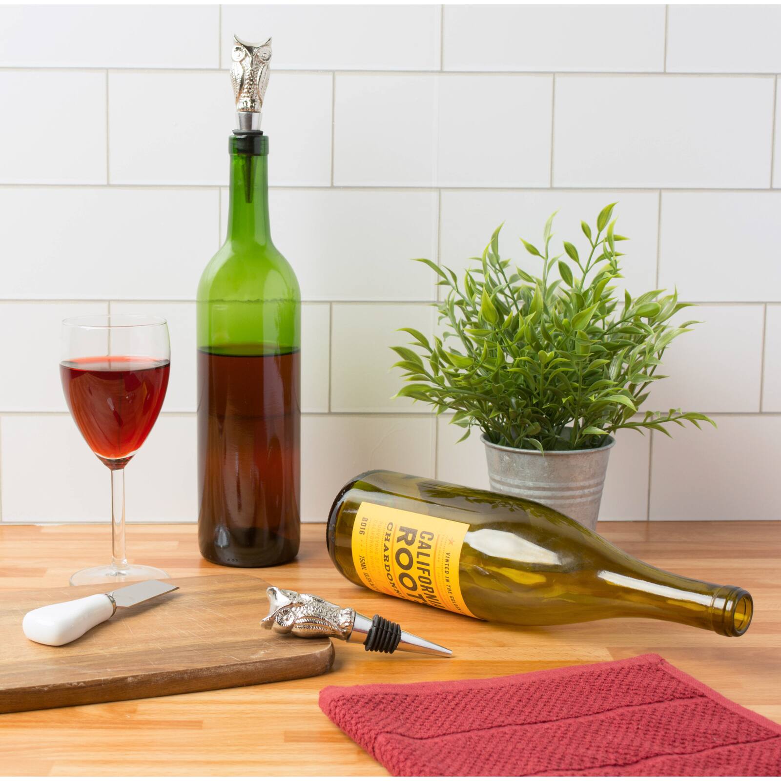 Silver Owl Bottle Stopper Set