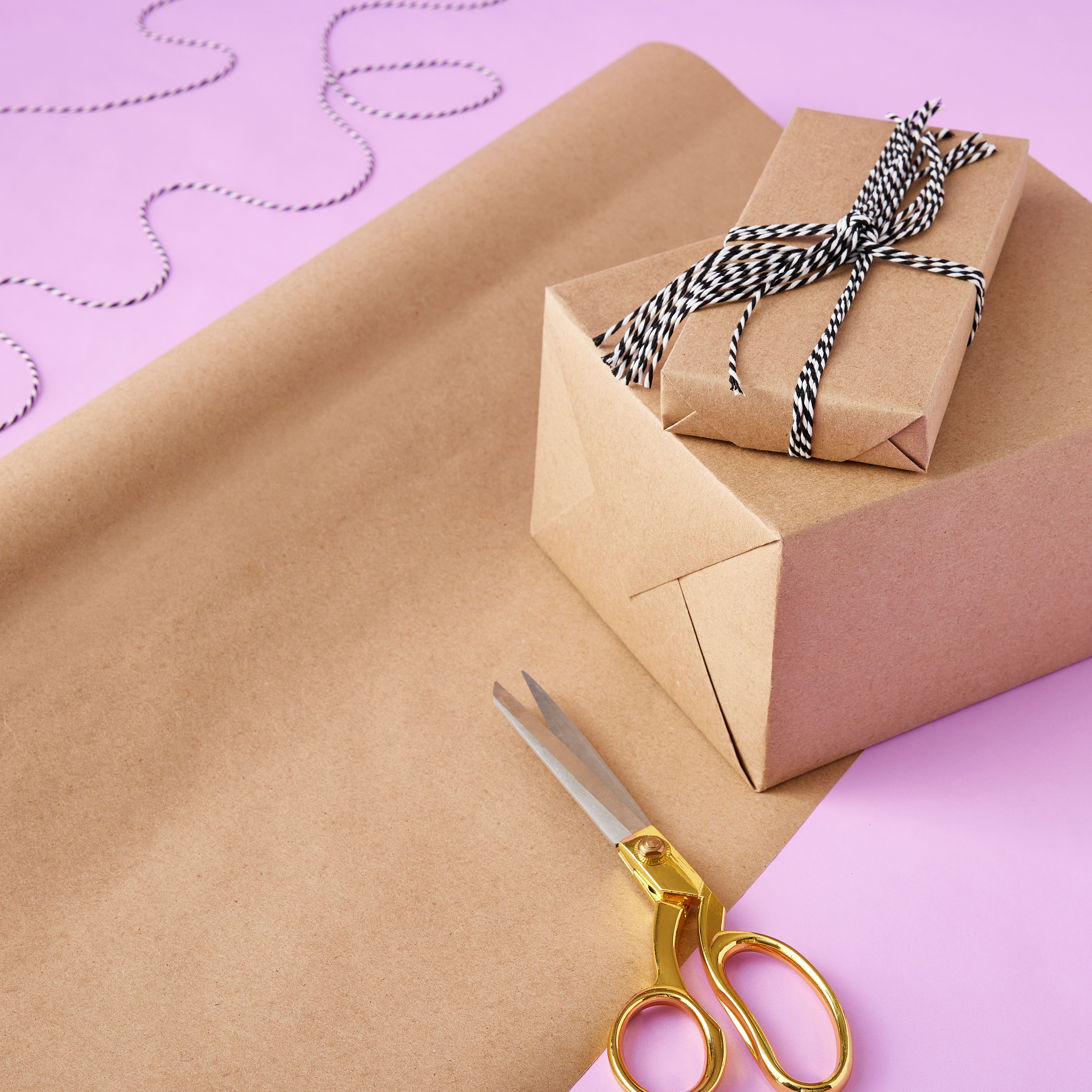 3M Scotch™ Postal Wrapping Paper