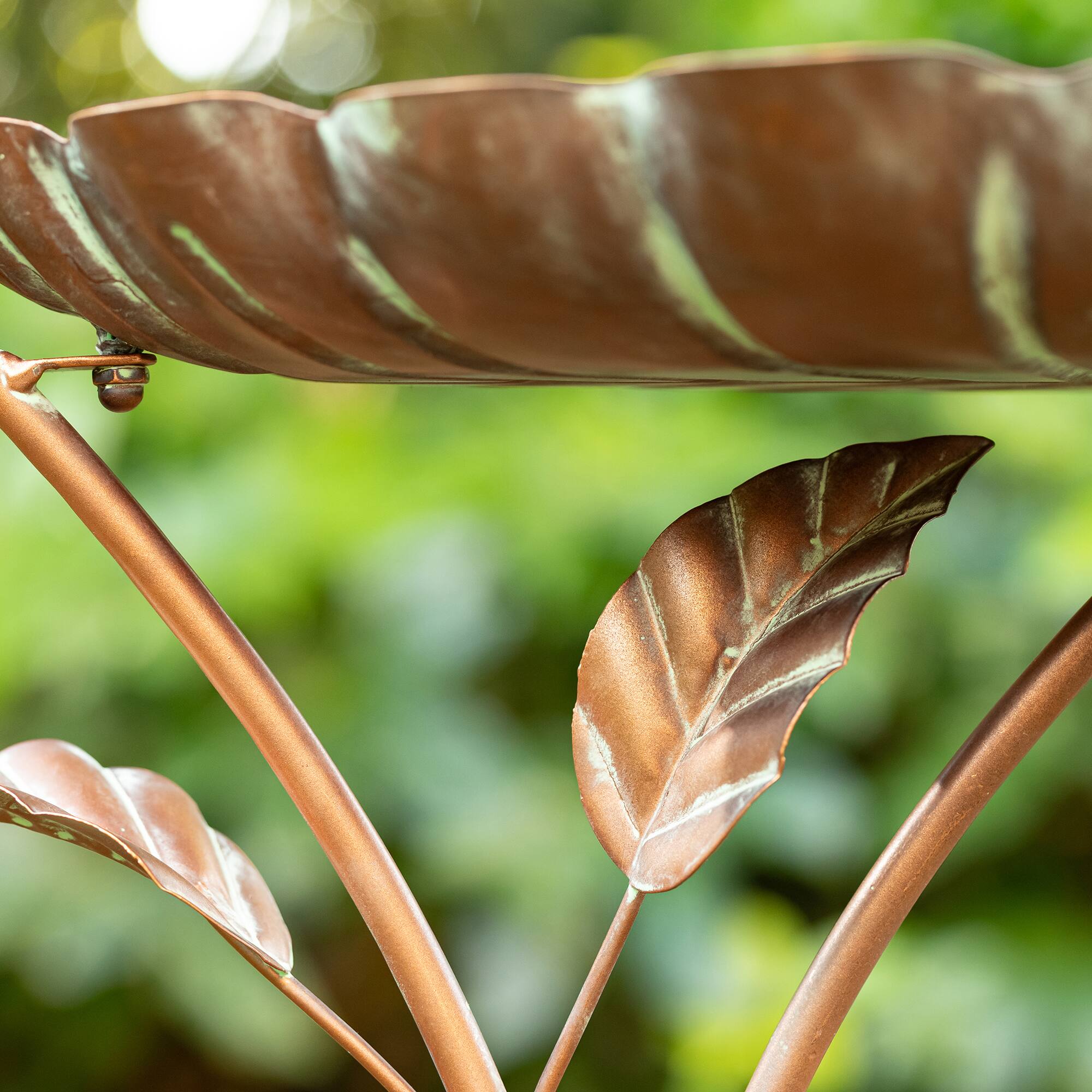 Glitzhome&#xAE; 19.5&#x22; Multi-Functional Faux Copper Patina Finish Bird Feeder