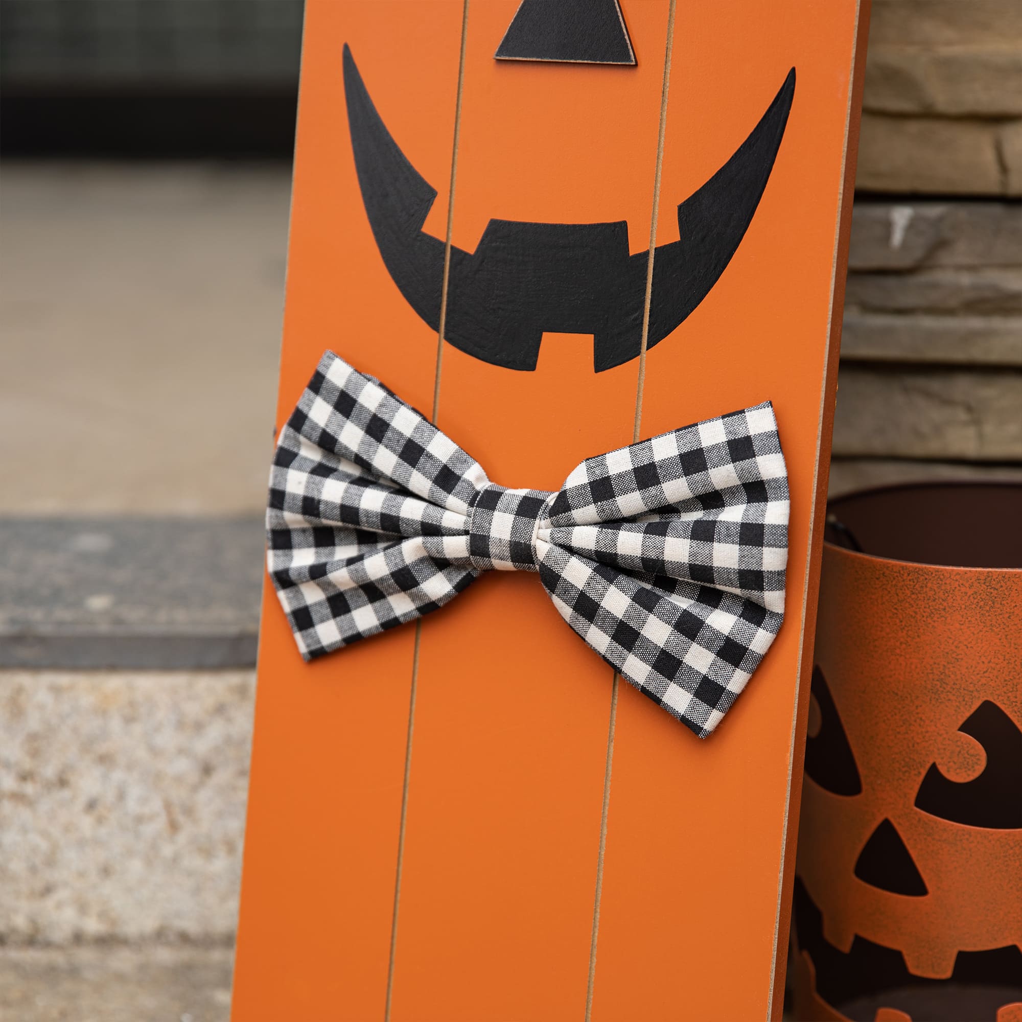 Glitzhome&#xAE; 36&#x22; Double Sided Wooden Scarecrow &#x26; Pumpkin Porch D&#xE9;cor For Halloween &#x26; Fall