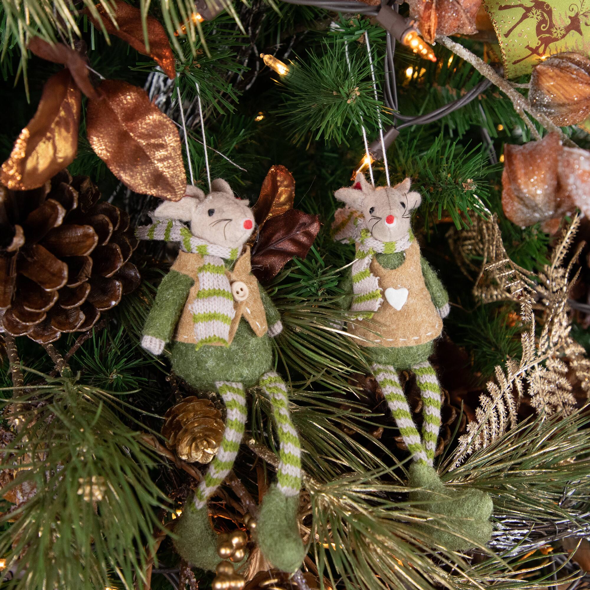 7.5&#x22; Boy &#x26; Girl Mice Christmas Ornaments Set