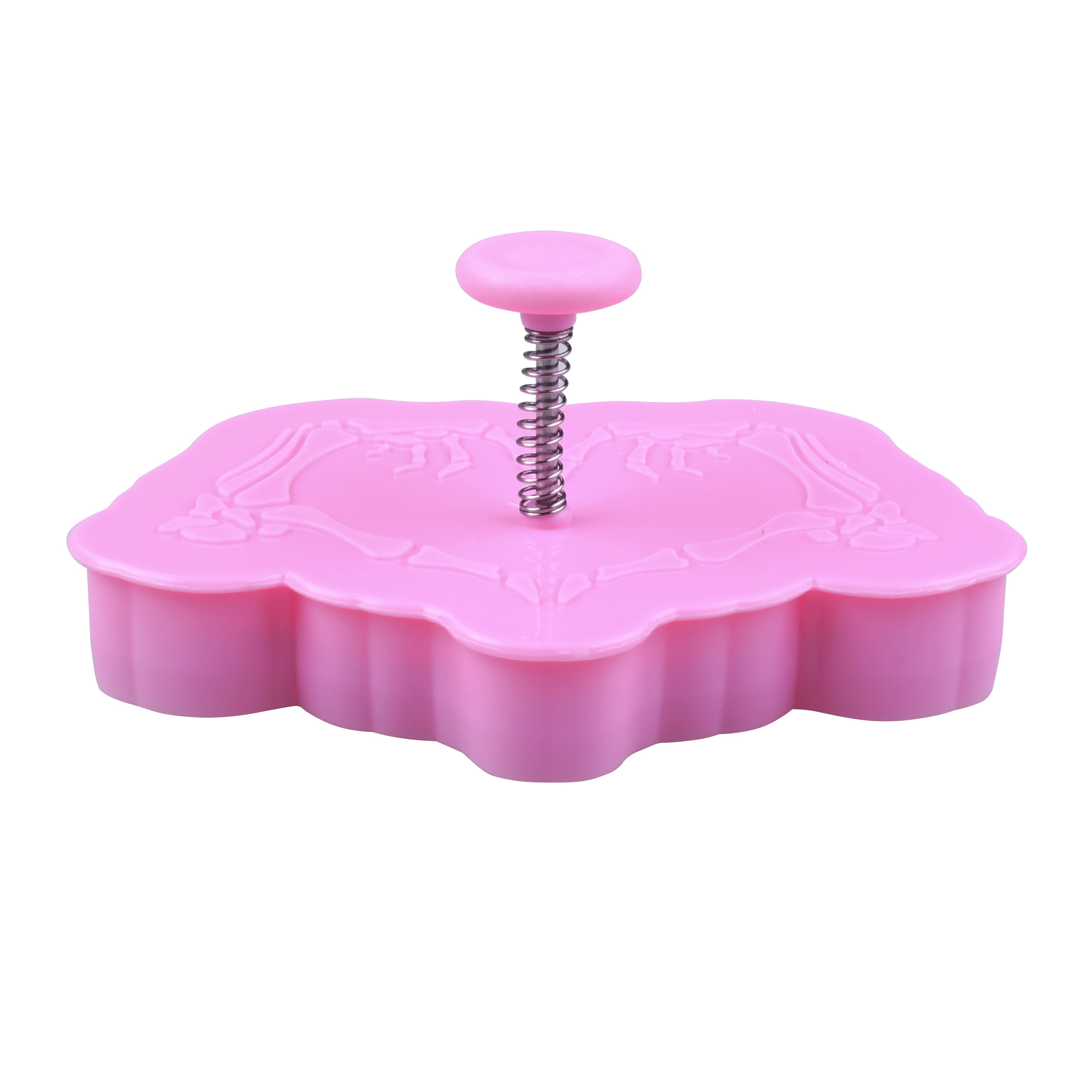 3&#x22; Skeletal Heart Cookie Stamper by Makery&#x2122;
