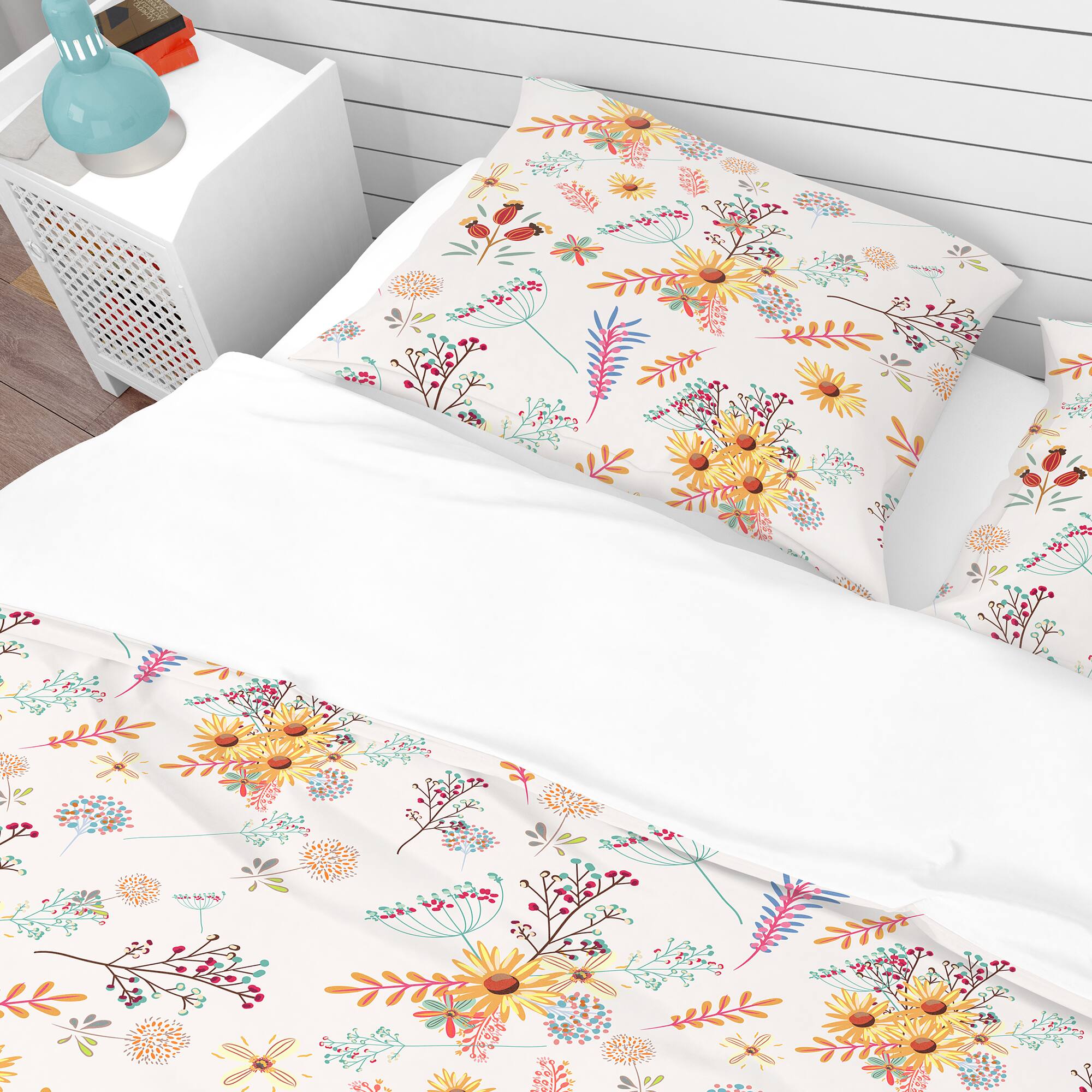 Designart &#x27;Floral Pretty Pattern with Colorful Pastel Flowers&#x27; Bohemian &#x26; Eclectic Bedding Set - Duvet Cover &#x26; Shams