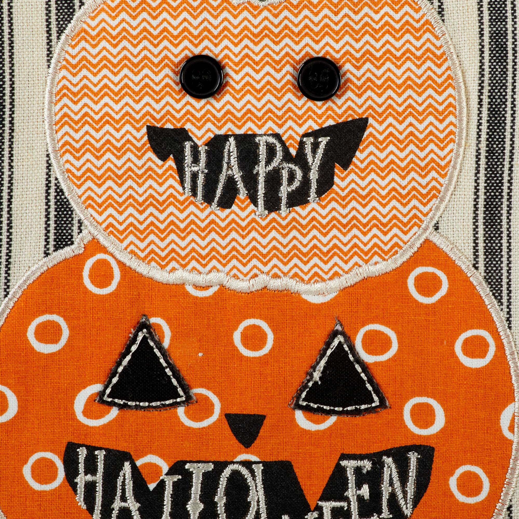 DII&#xAE; Embellished Halloween Happy Haunting Wicked Treats Dishtowels Set