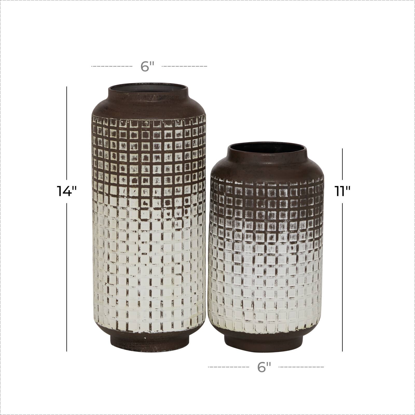 Set of 2 Black Metal Boho Style Vase, 6&#x22; x 11&#x22;
