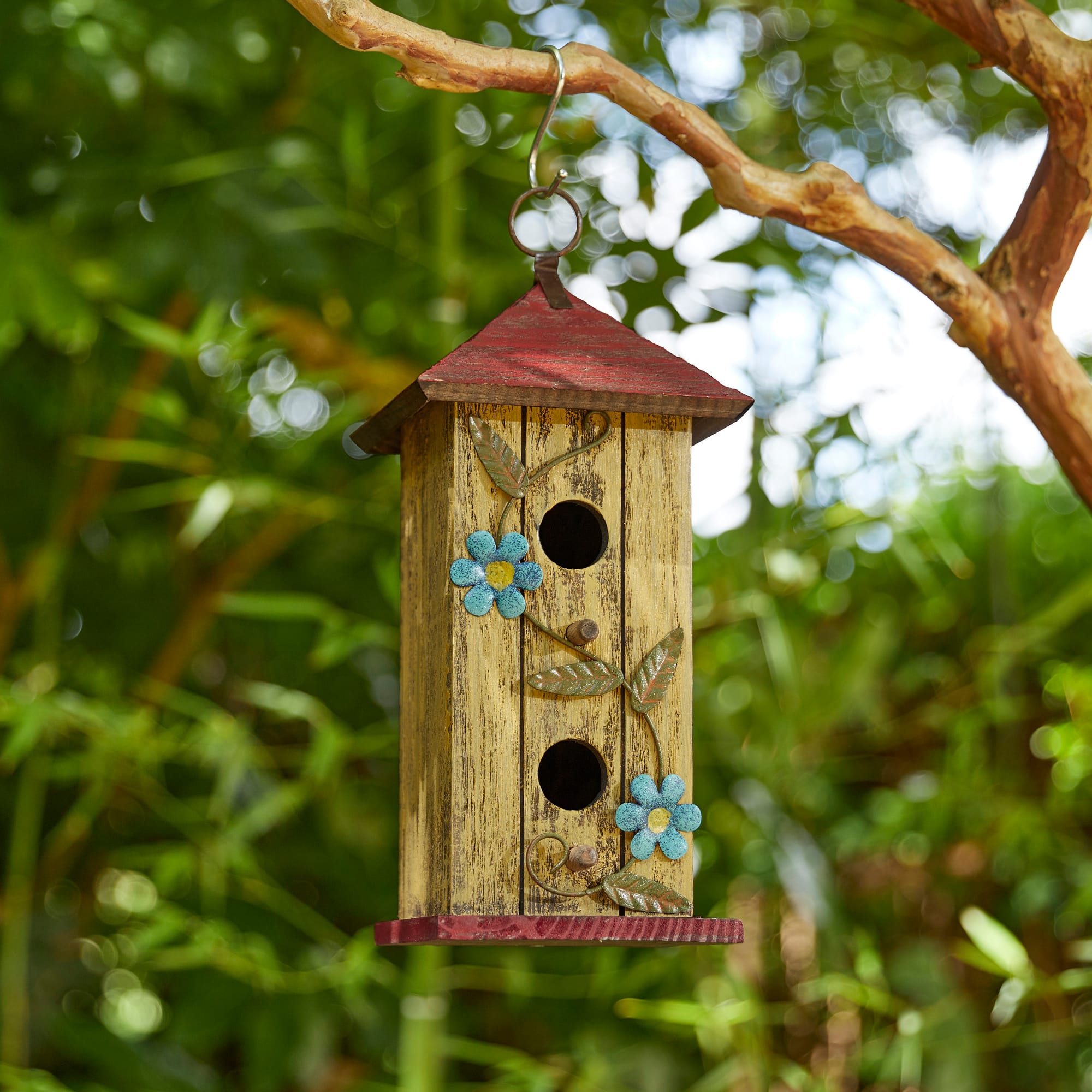 Glitzhome® 11.75" Yellow Washed 3D Metal Flowers Distressed Wood Cottage Birdhouse