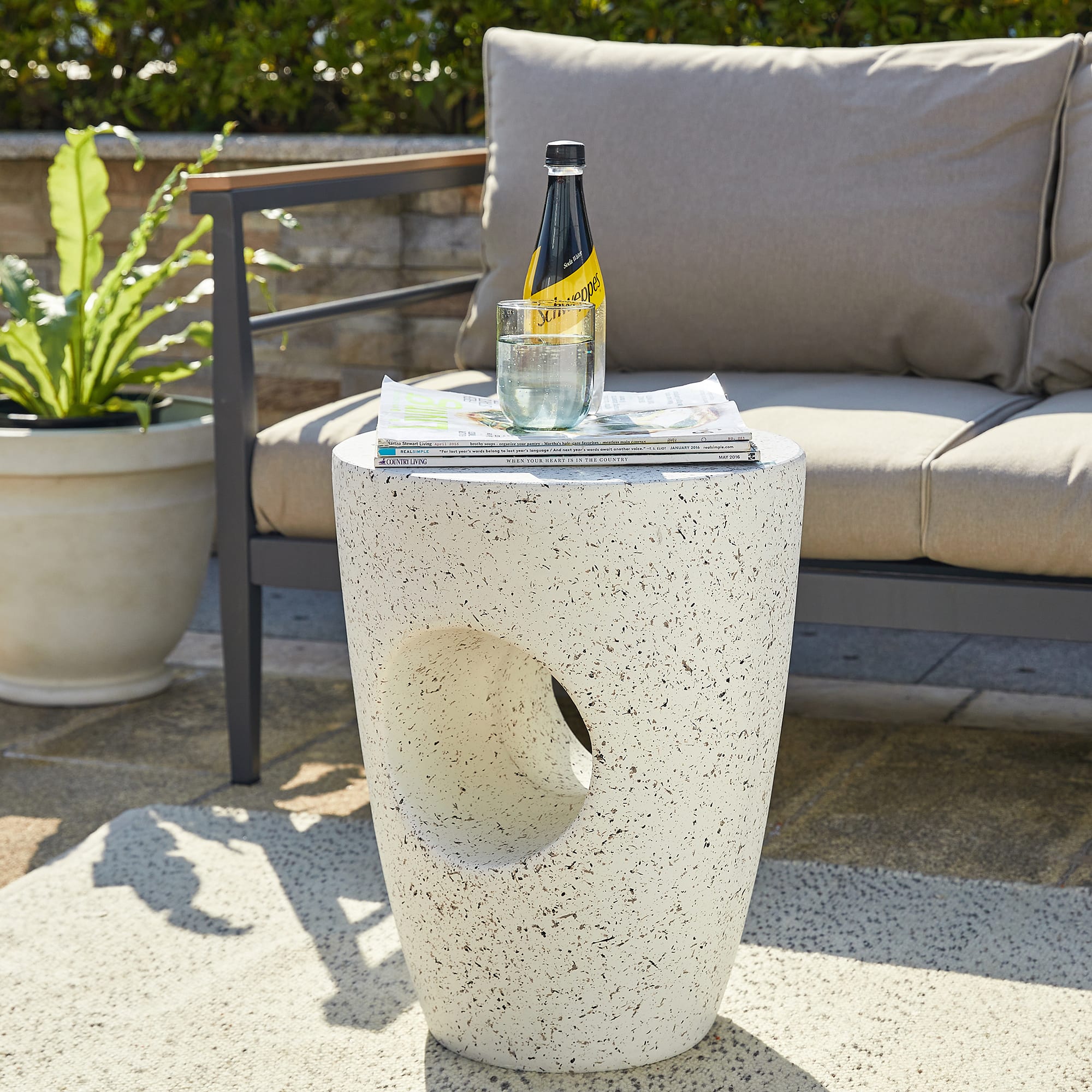 Glitzhome&#xAE; 18&#x22; Multi-Functional White Terrazzo Garden Stool