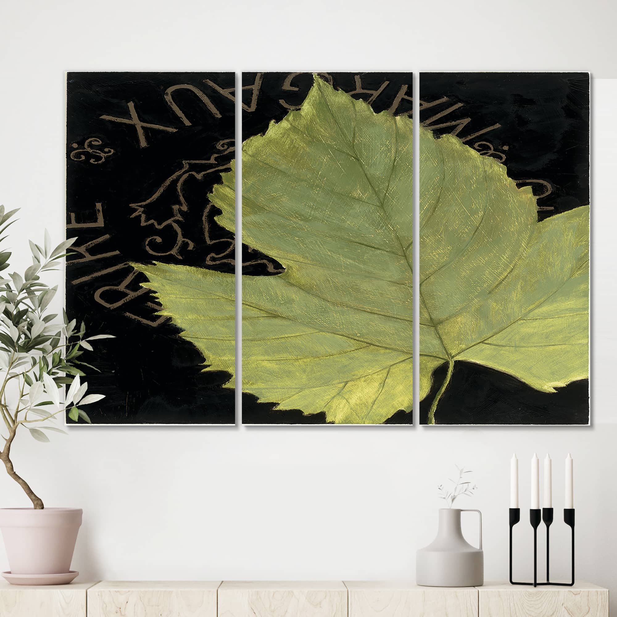 Designart - Handpainted Green Leaf On Black - Traditional Canvas Artwork