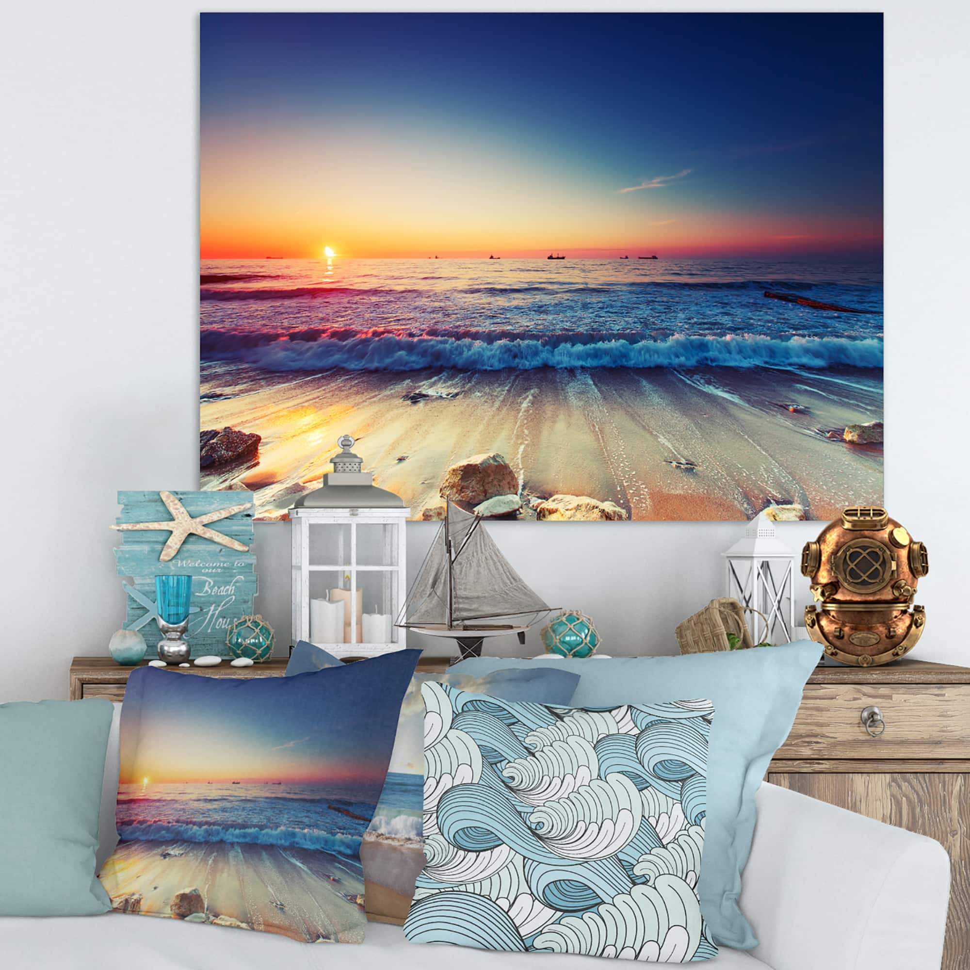 Designart - Beautiful Sunrise over Blue Sea - Seashore Canvas Art Print