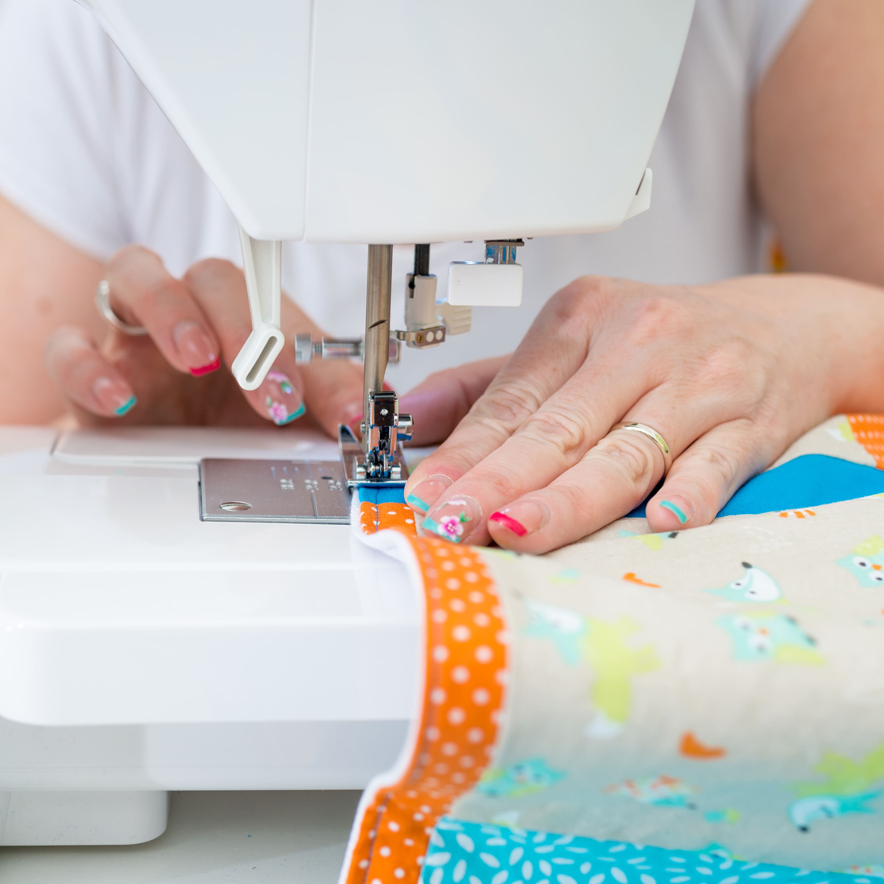 8 Pack: Poly-Fil® 45" x 60" Extra-Loft® Quilt Batting